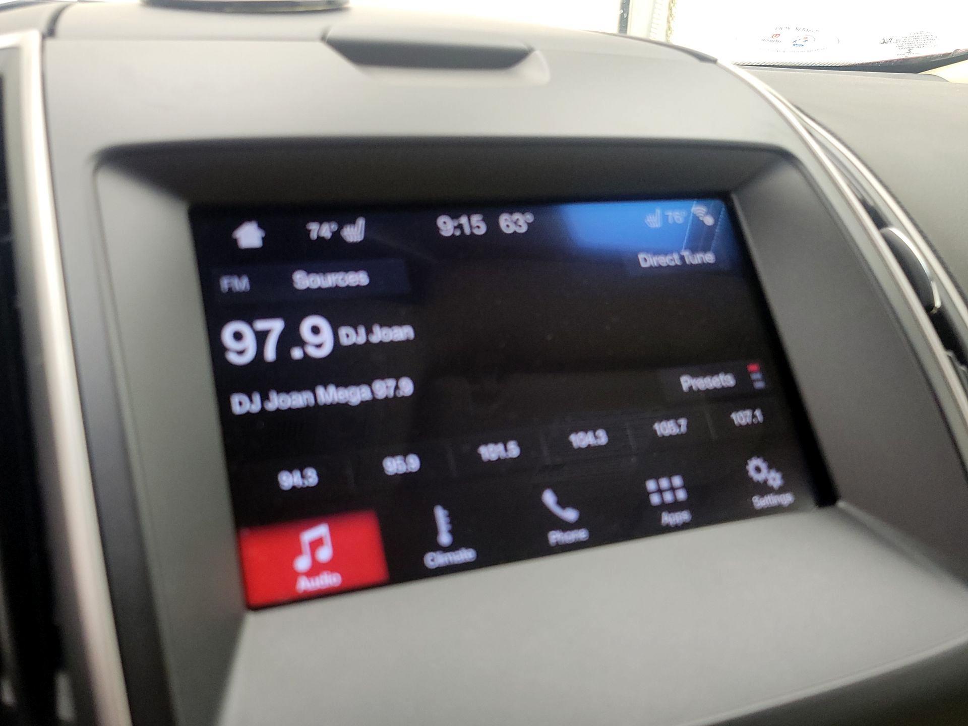 Thumbnail: 2019 Ford Edge - 15
