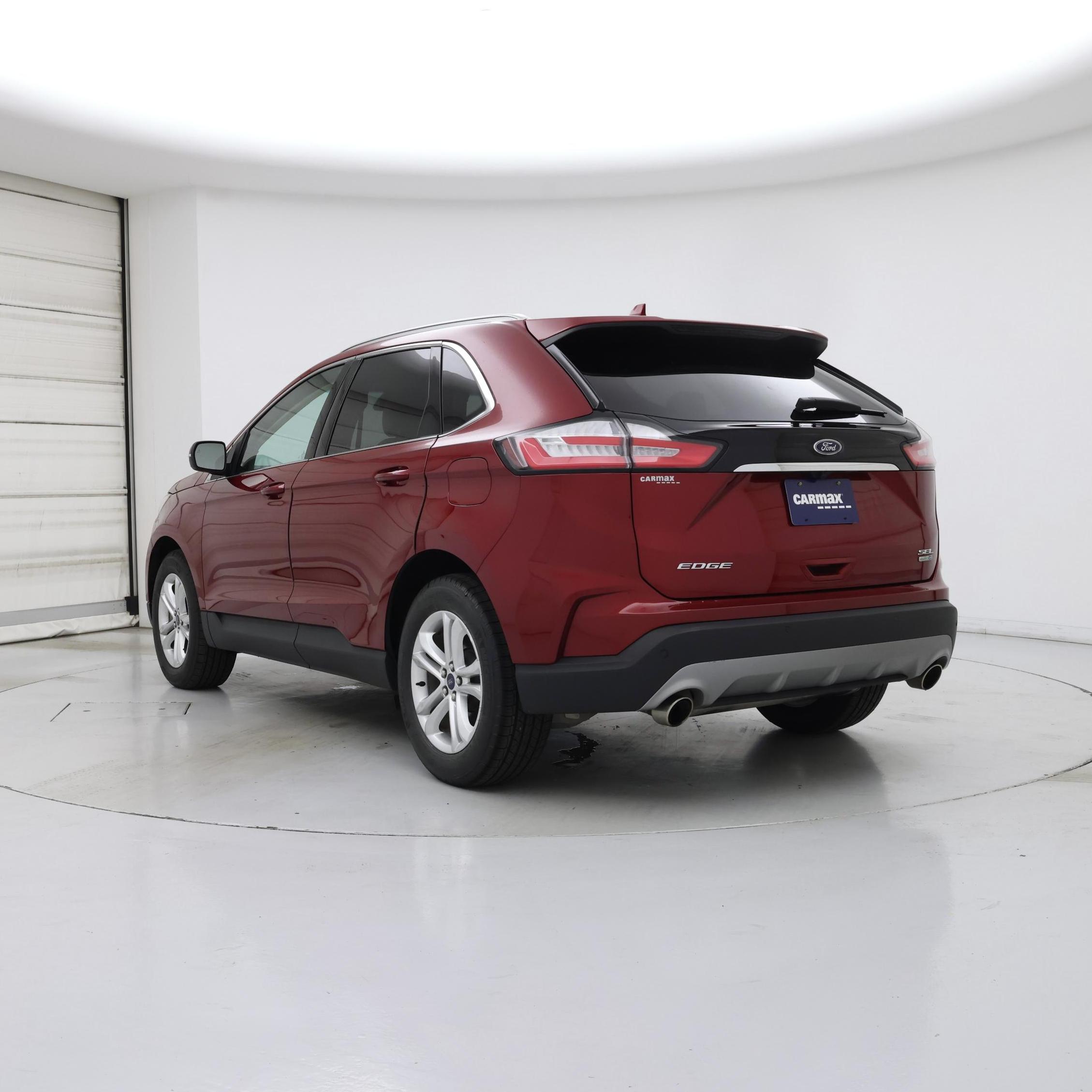 Thumbnail: 2019 Ford Edge - 2