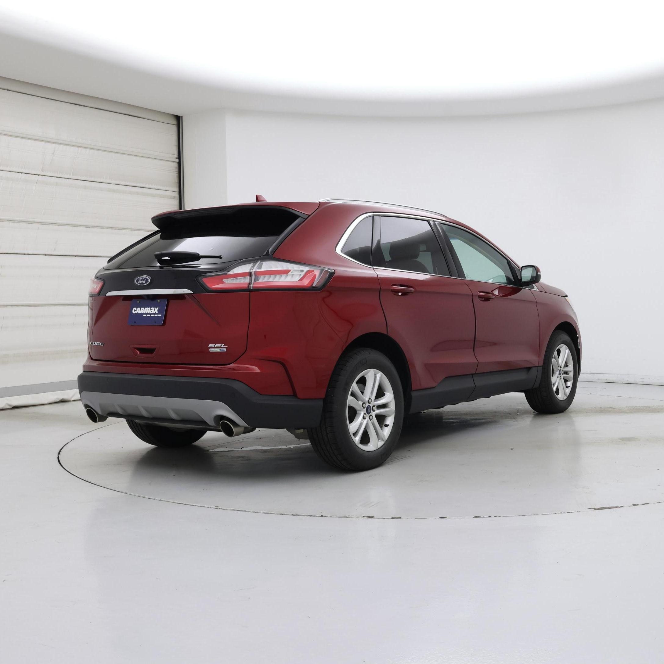 Thumbnail: 2019 Ford Edge - 8