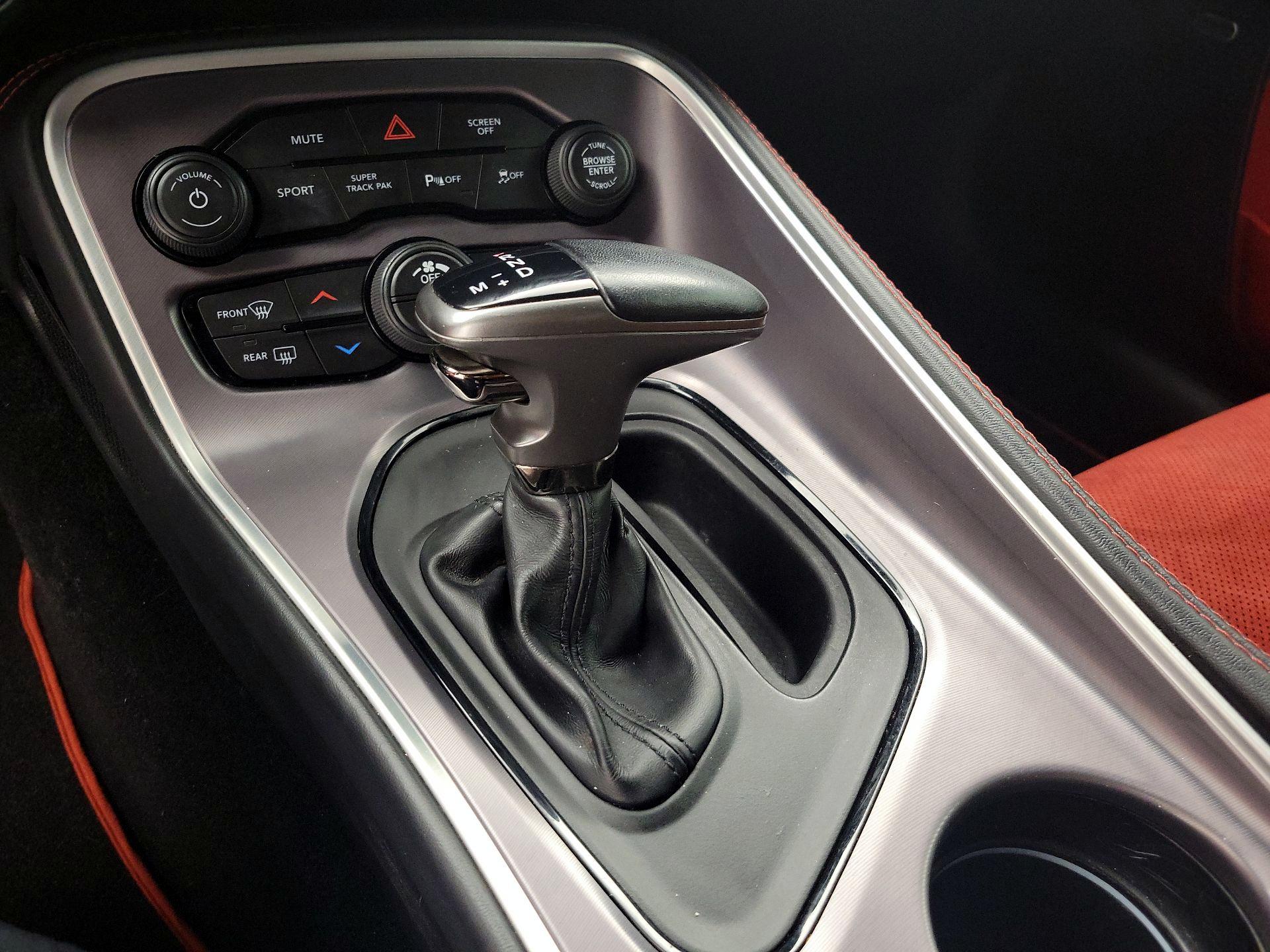 Thumbnail: 2021 Dodge Challenger - 17
