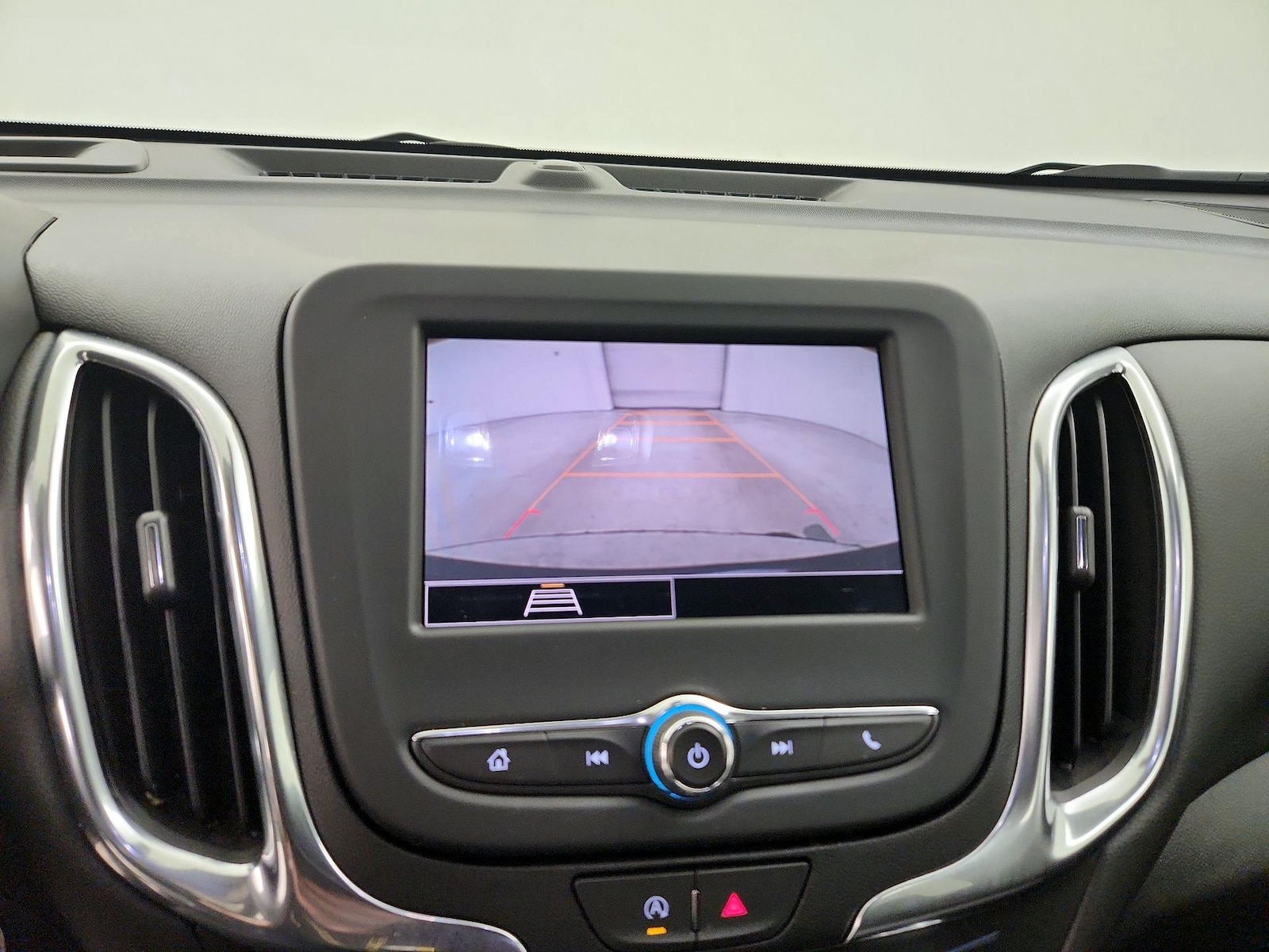 2022 Chevrolet Equinox LT - Photo 15
