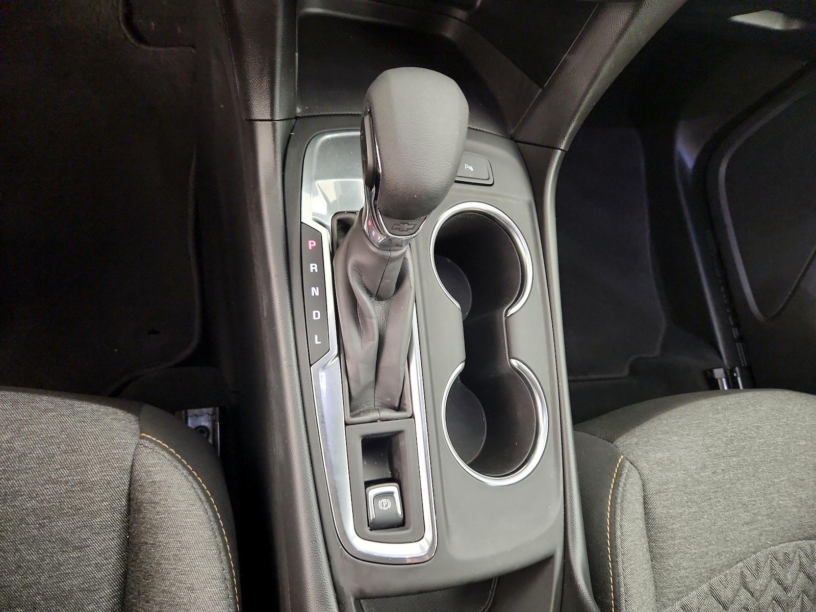 2022 Chevrolet Equinox LT - Photo 18