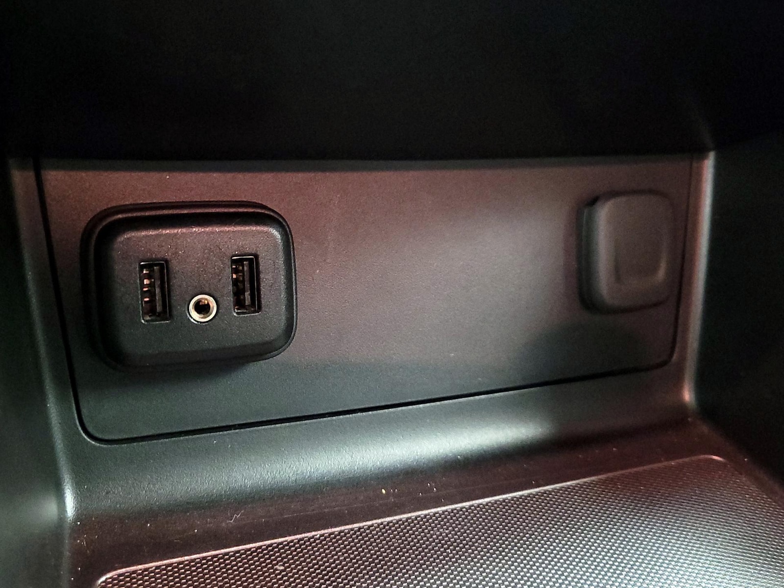 2019 Chevrolet Colorado Work Truck - Photo 19