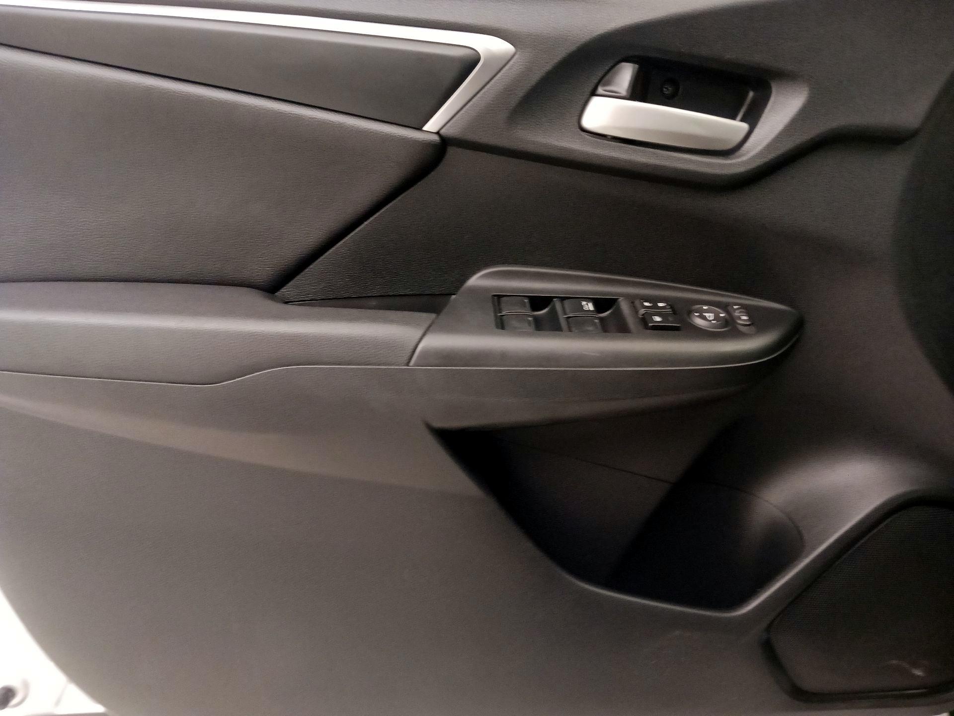 Thumbnail: 2015 Honda Fit - 12