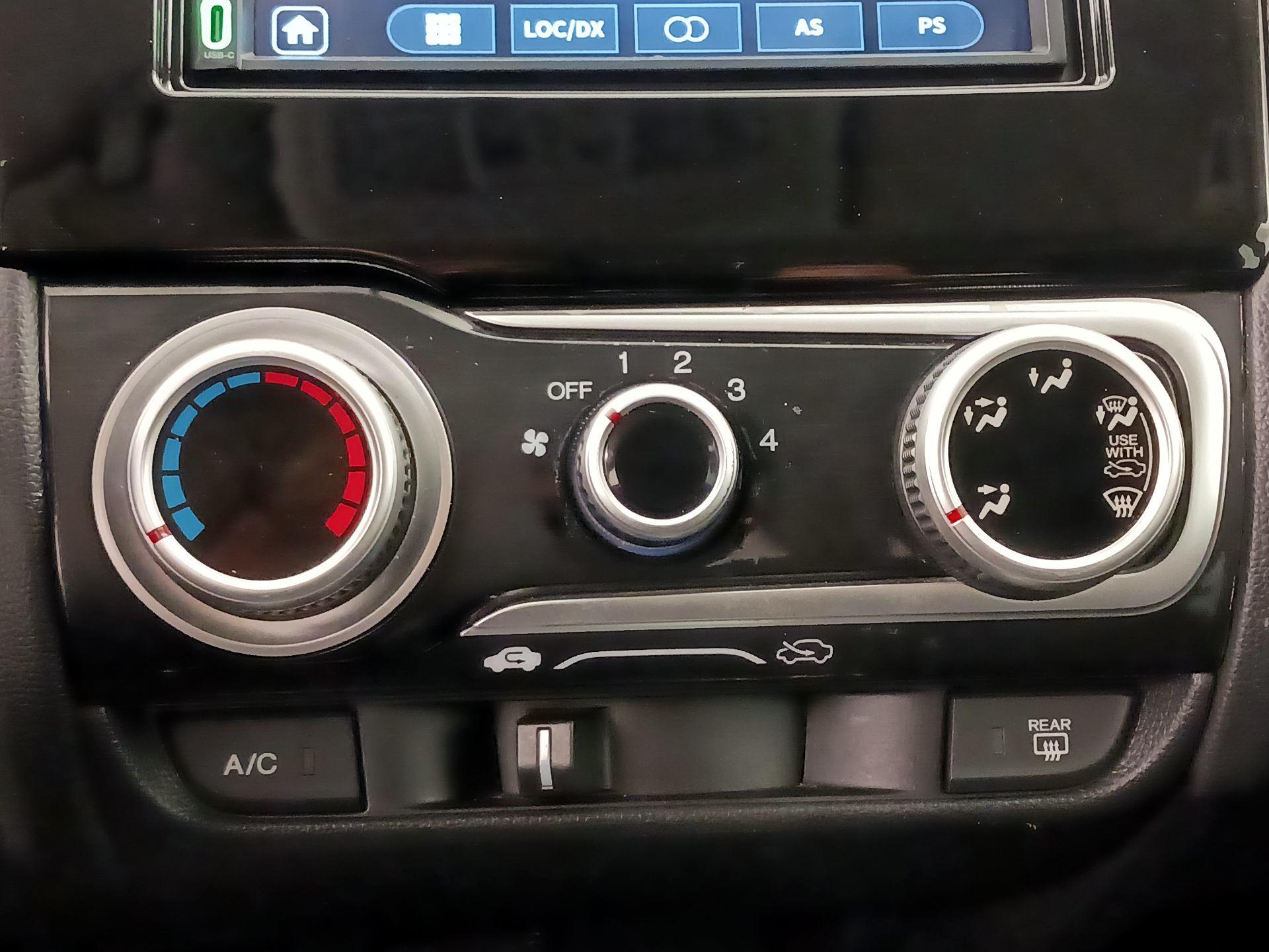 Thumbnail: 2015 Honda Fit - 16
