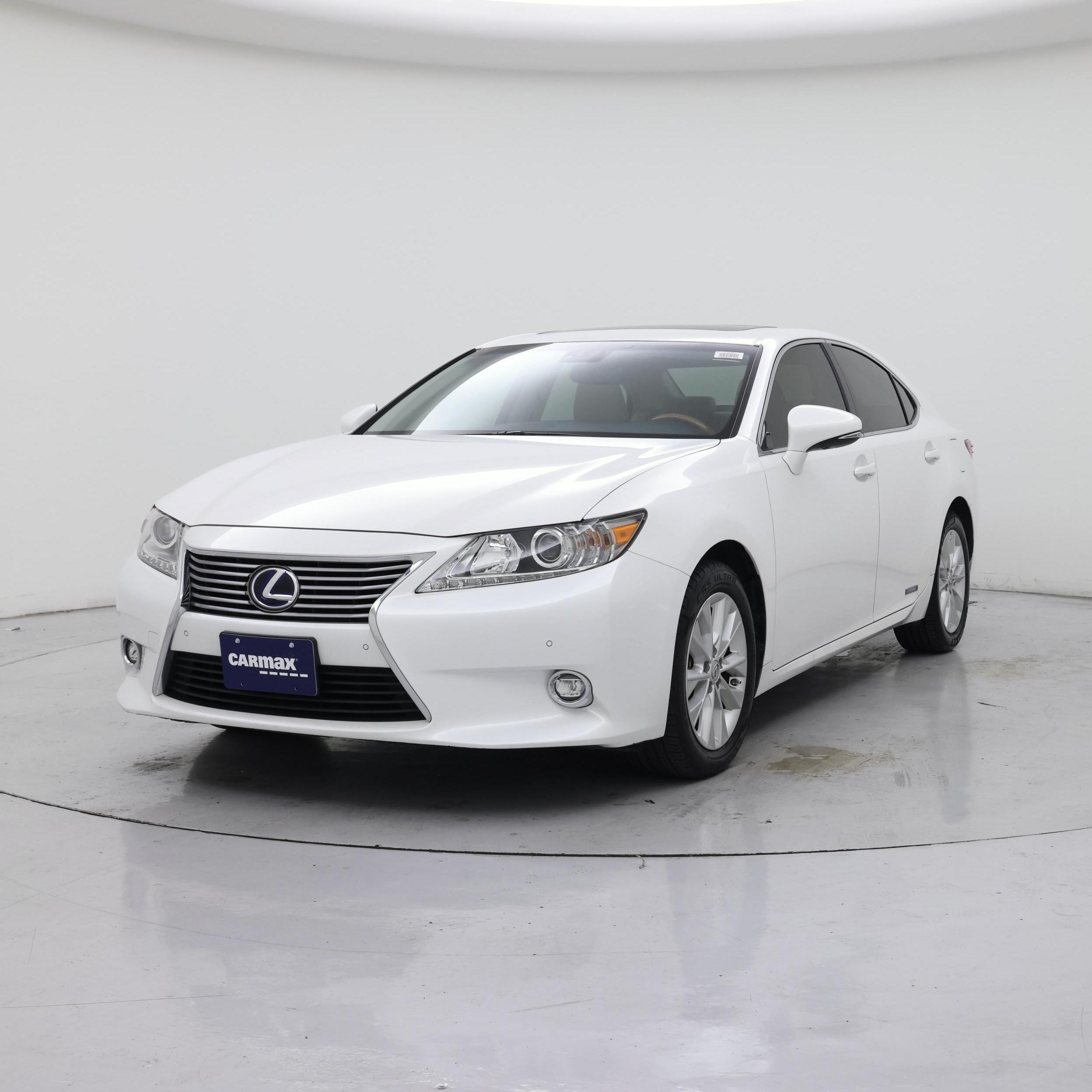 Thumbnail: 2015 Lexus ES - 4