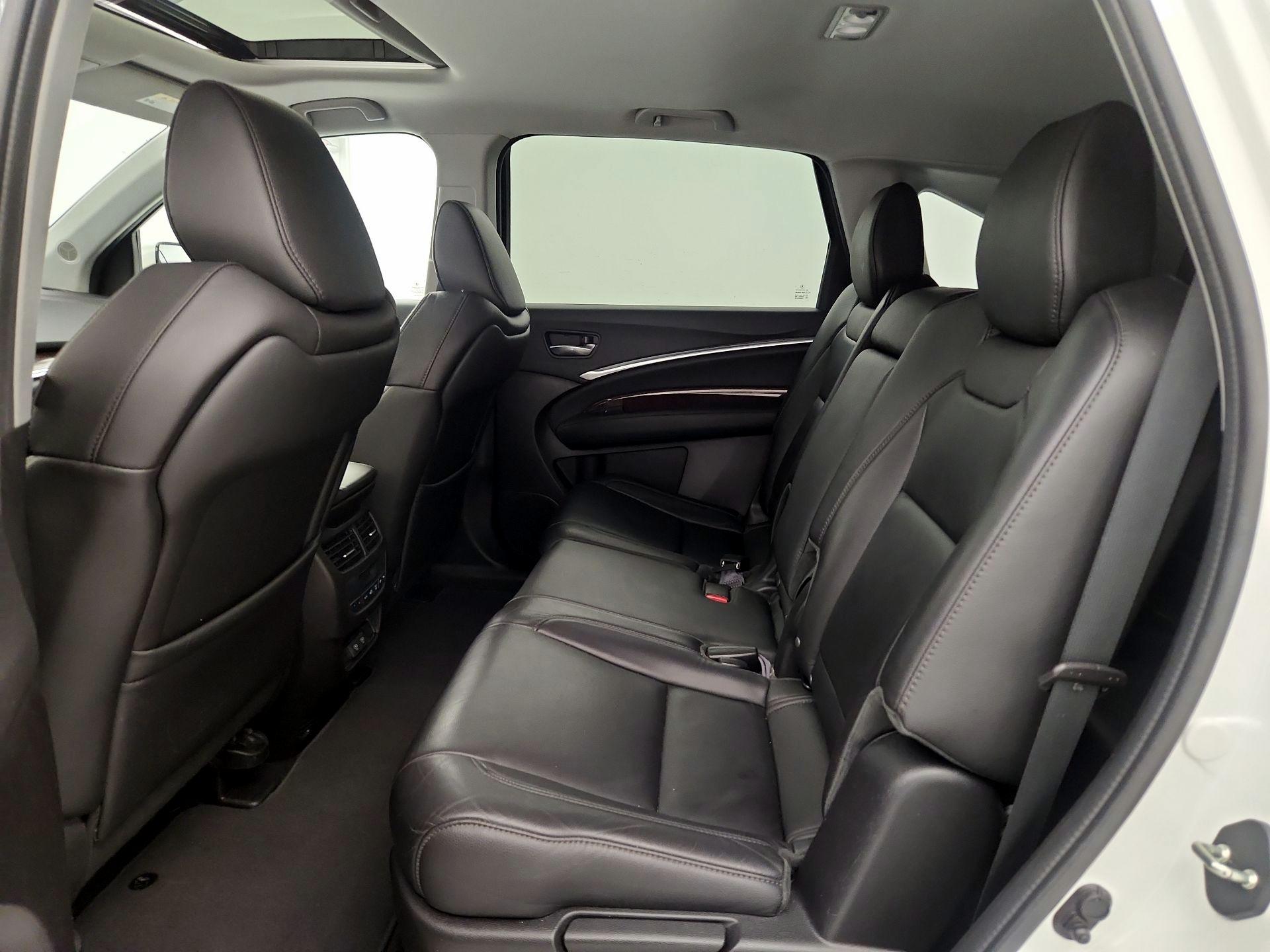 Thumbnail: 2019 Acura MDX - 18