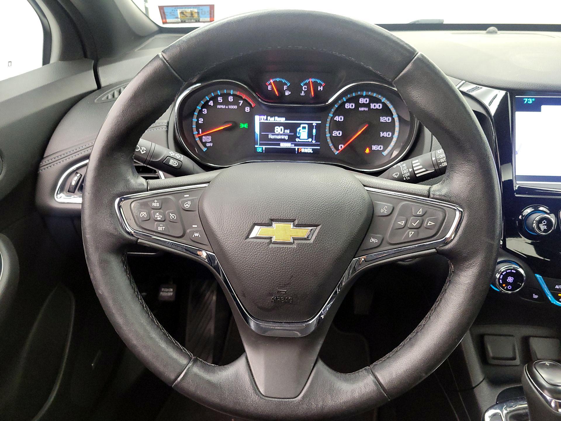 Thumbnail: 2017 Chevrolet Cruze - 10
