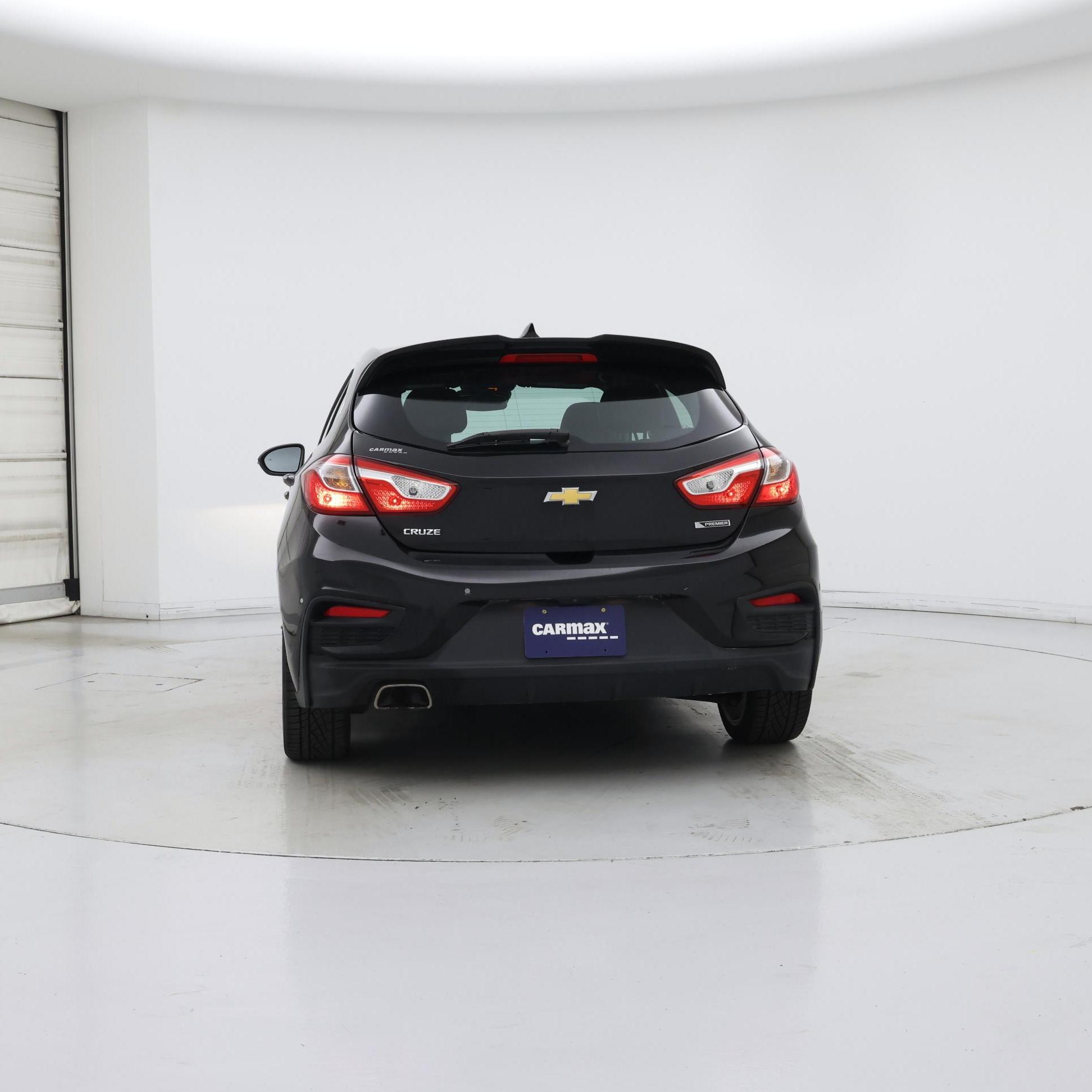 Thumbnail: 2017 Chevrolet Cruze - 6