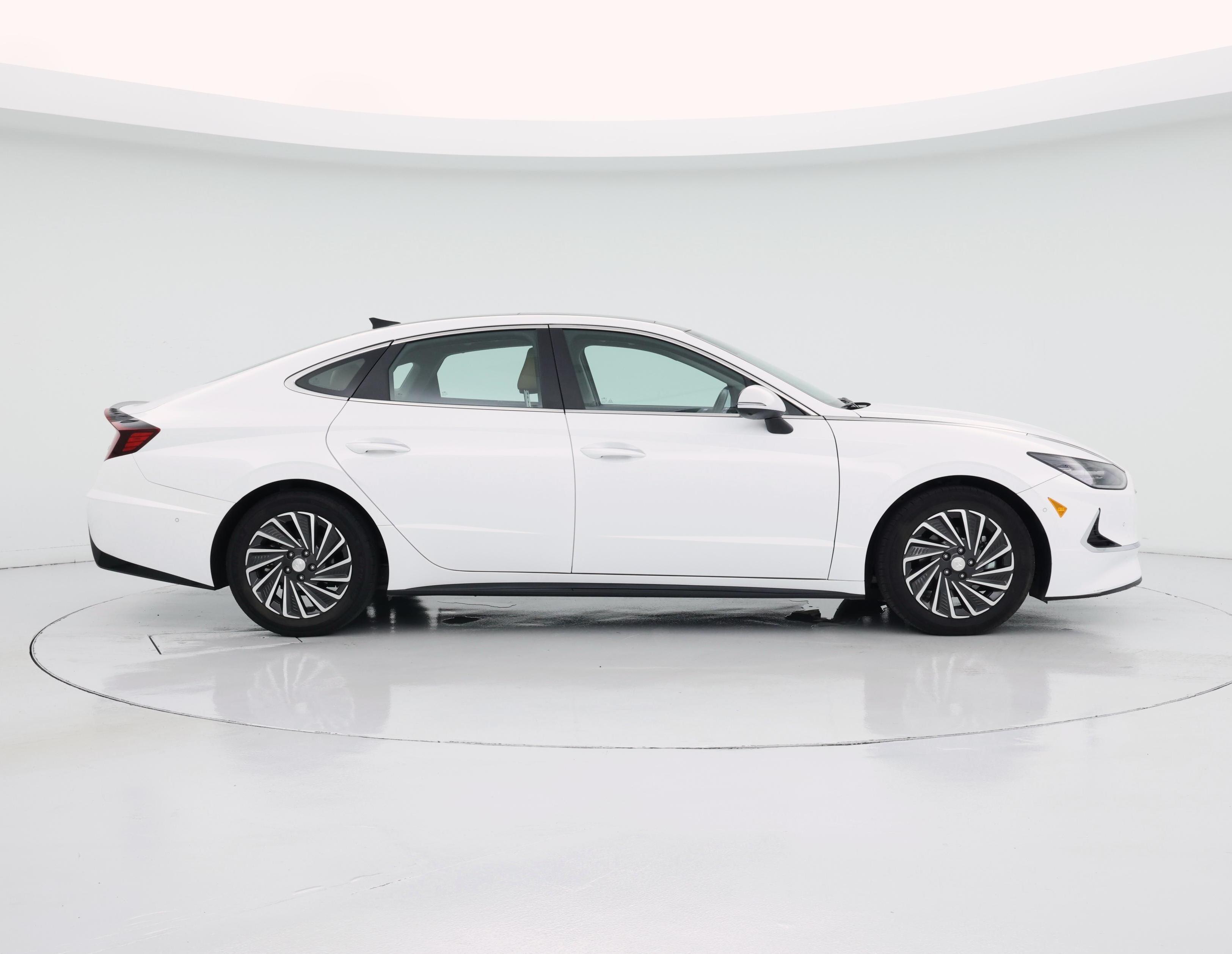 Thumbnail: 2023 Hyundai Sonata - 7