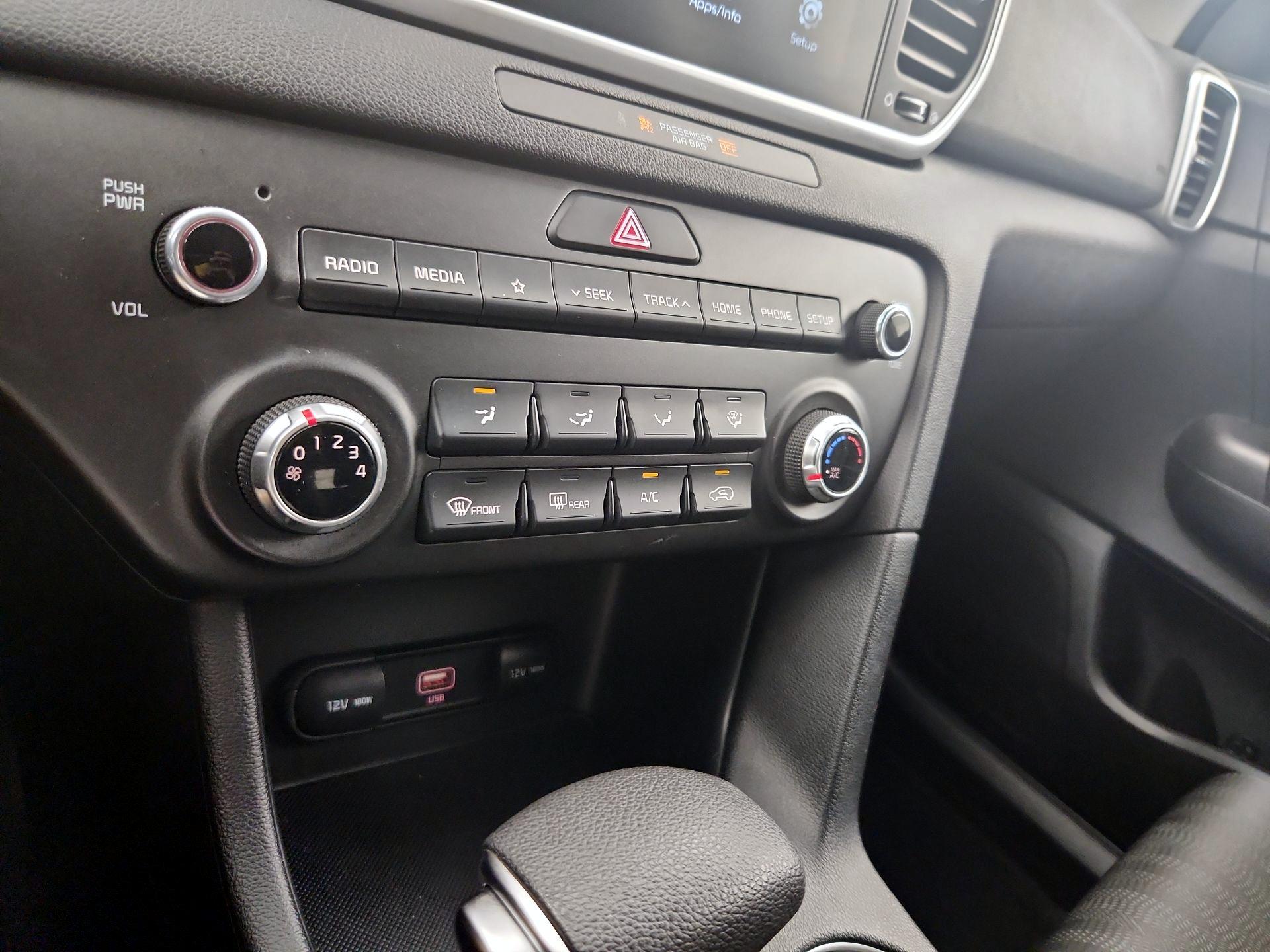 Thumbnail: 2021 Kia Sportage - 16