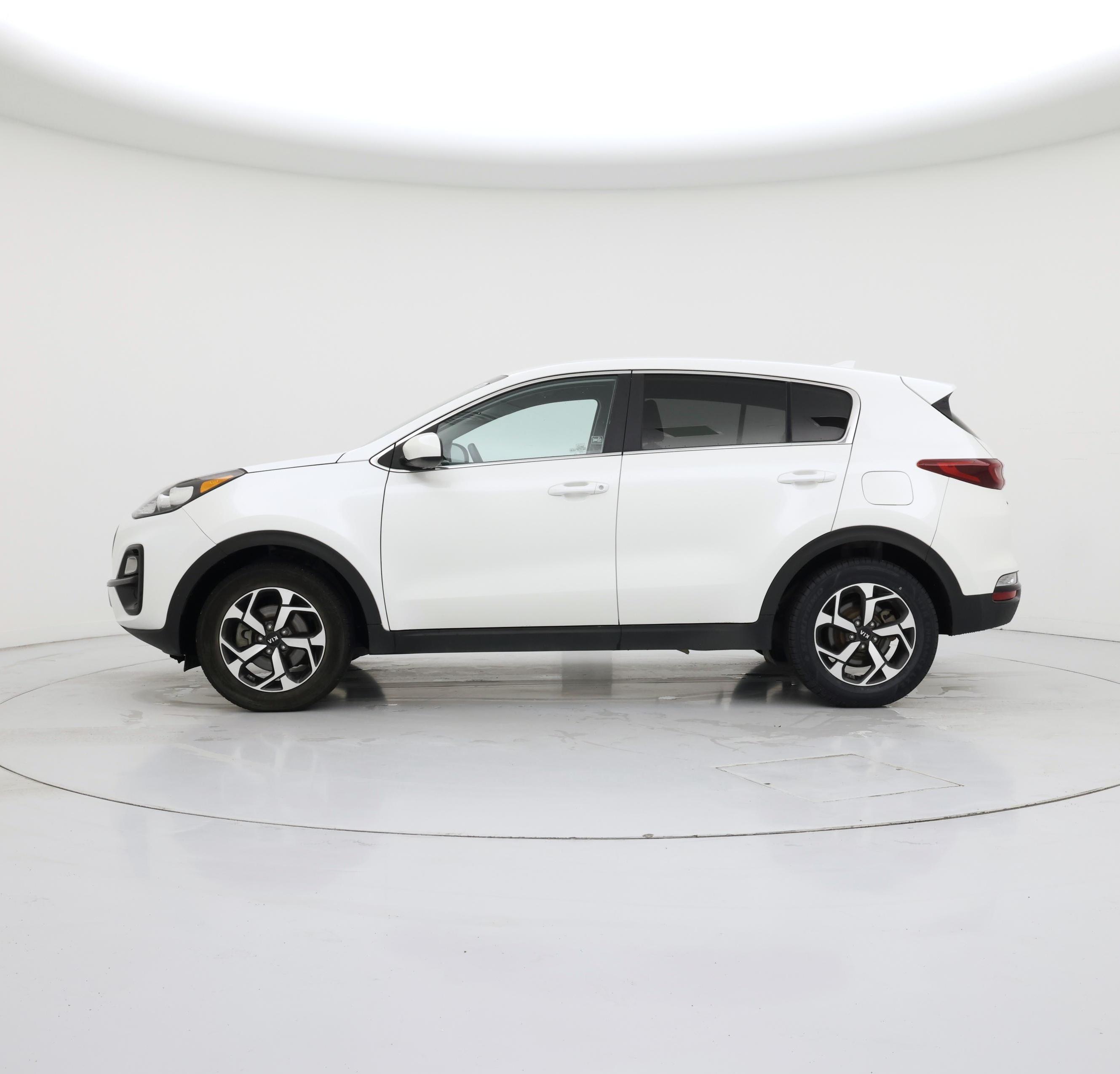 Thumbnail: 2021 Kia Sportage - 3