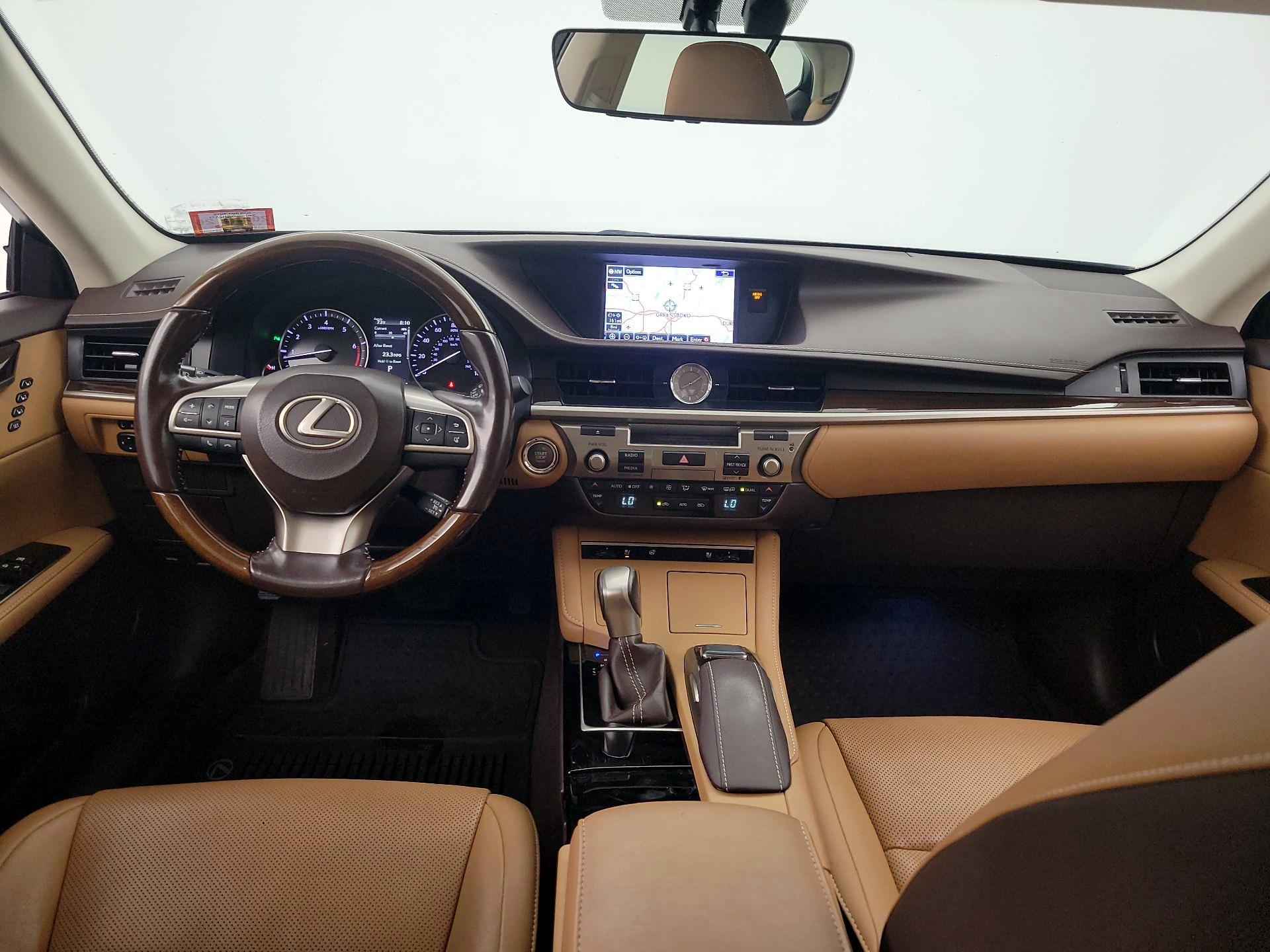 Thumbnail: 2016 Lexus ES - 9
