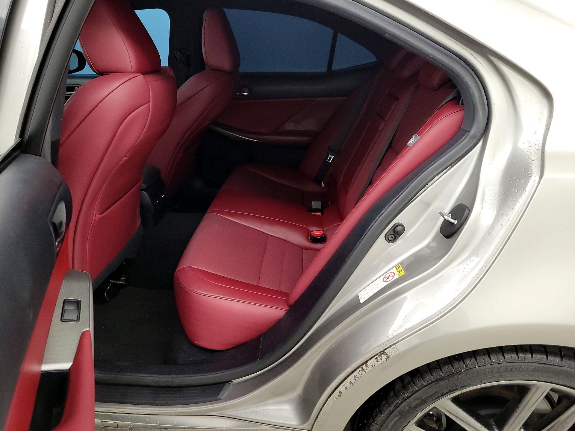 Thumbnail: 2016 Lexus IS - 20