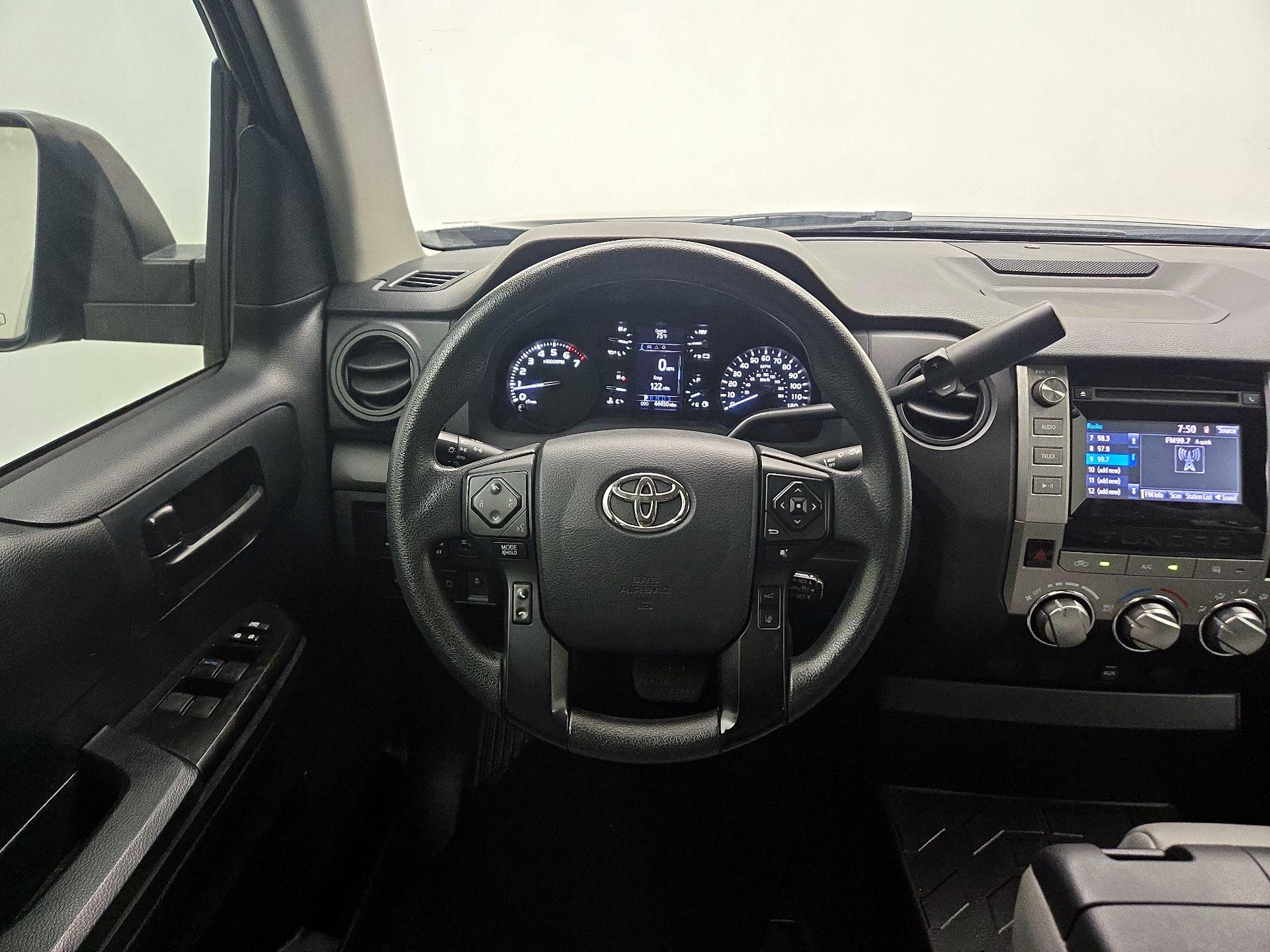 Thumbnail: 2019 Toyota Tundra - 10