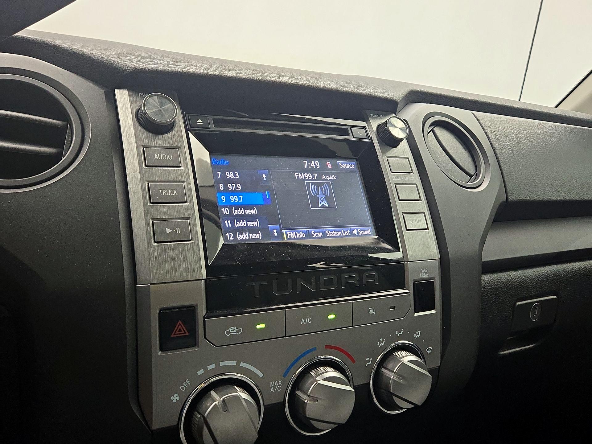 Thumbnail: 2019 Toyota Tundra - 15