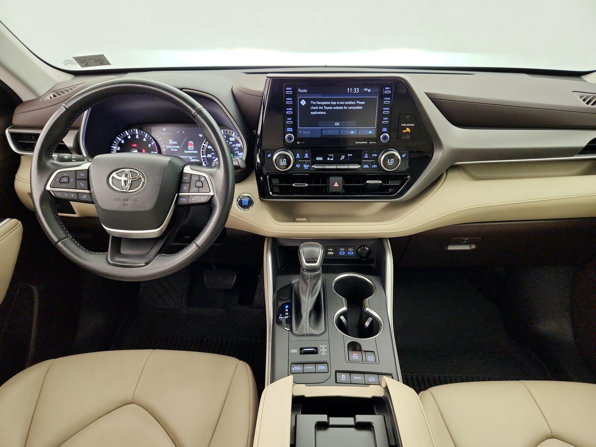 Thumbnail: 2022 Toyota Highlander - 9