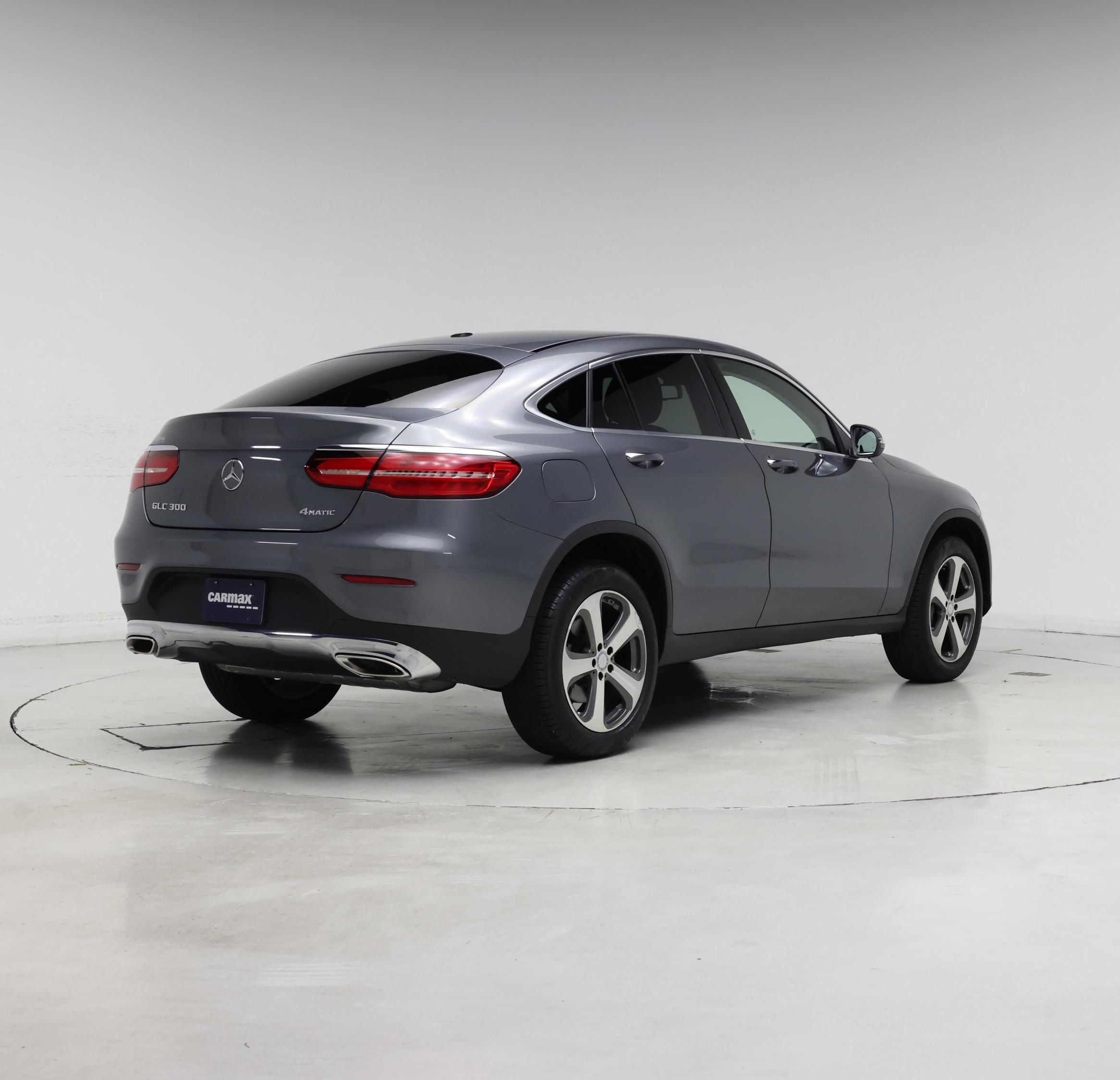 Thumbnail: 2017 Mercedes-Benz GLC - 8