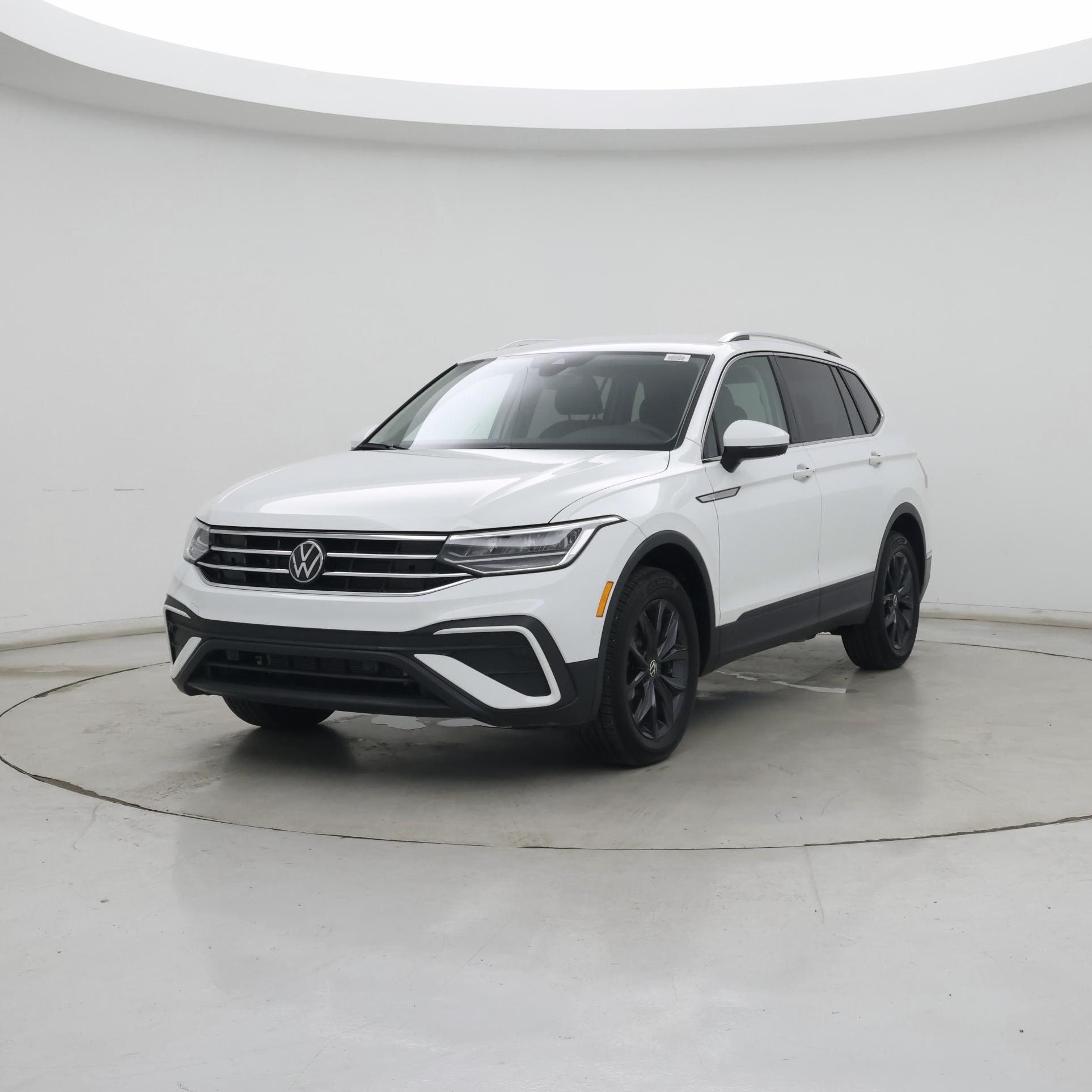 Thumbnail: 2024 Volkswagen Tiguan - 5