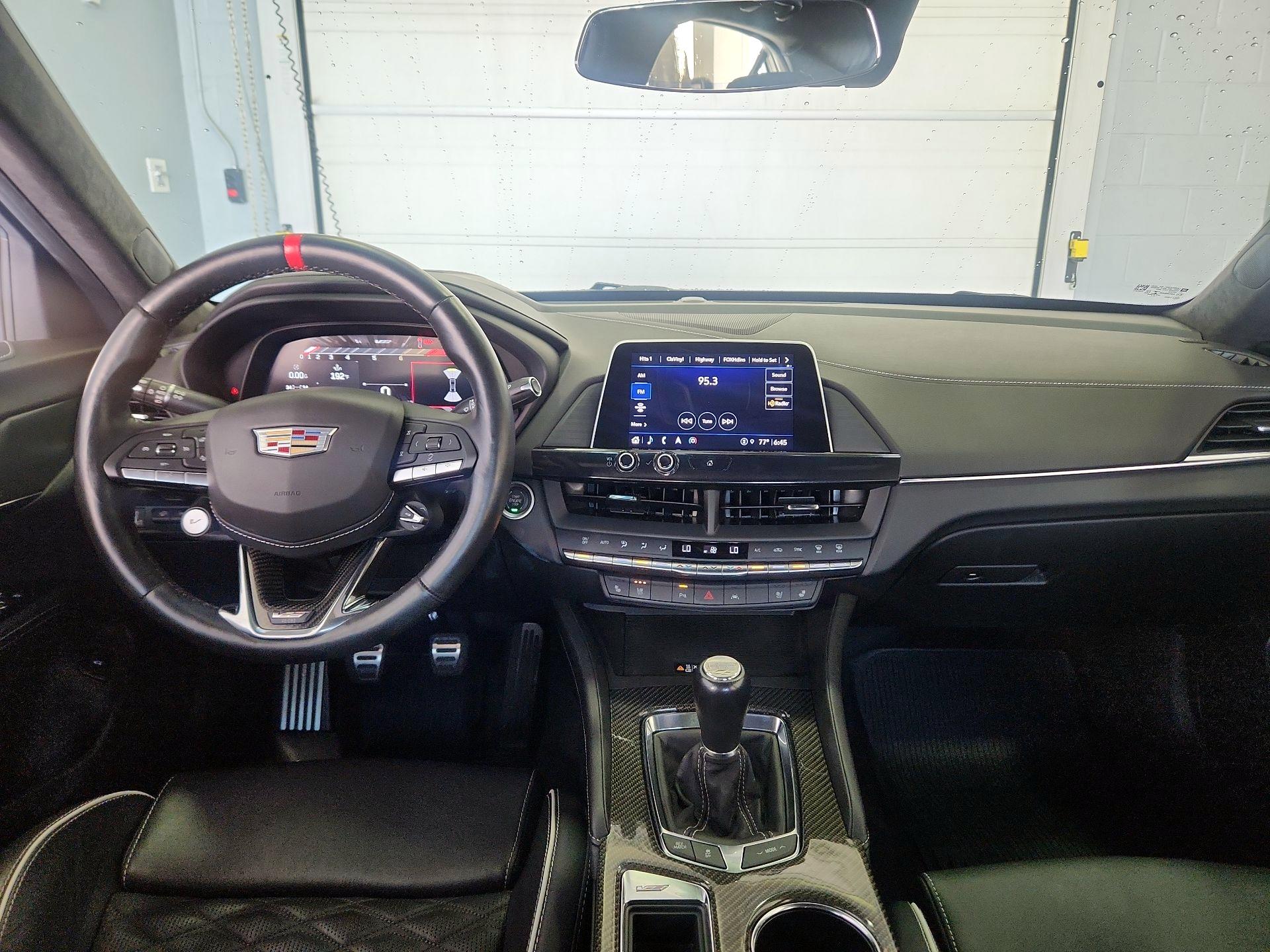 Thumbnail: 2023 Cadillac CT4 - 9