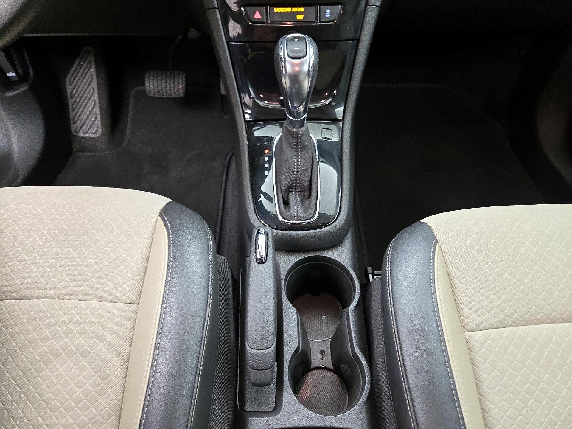 Thumbnail: 2020 Buick Encore - 17