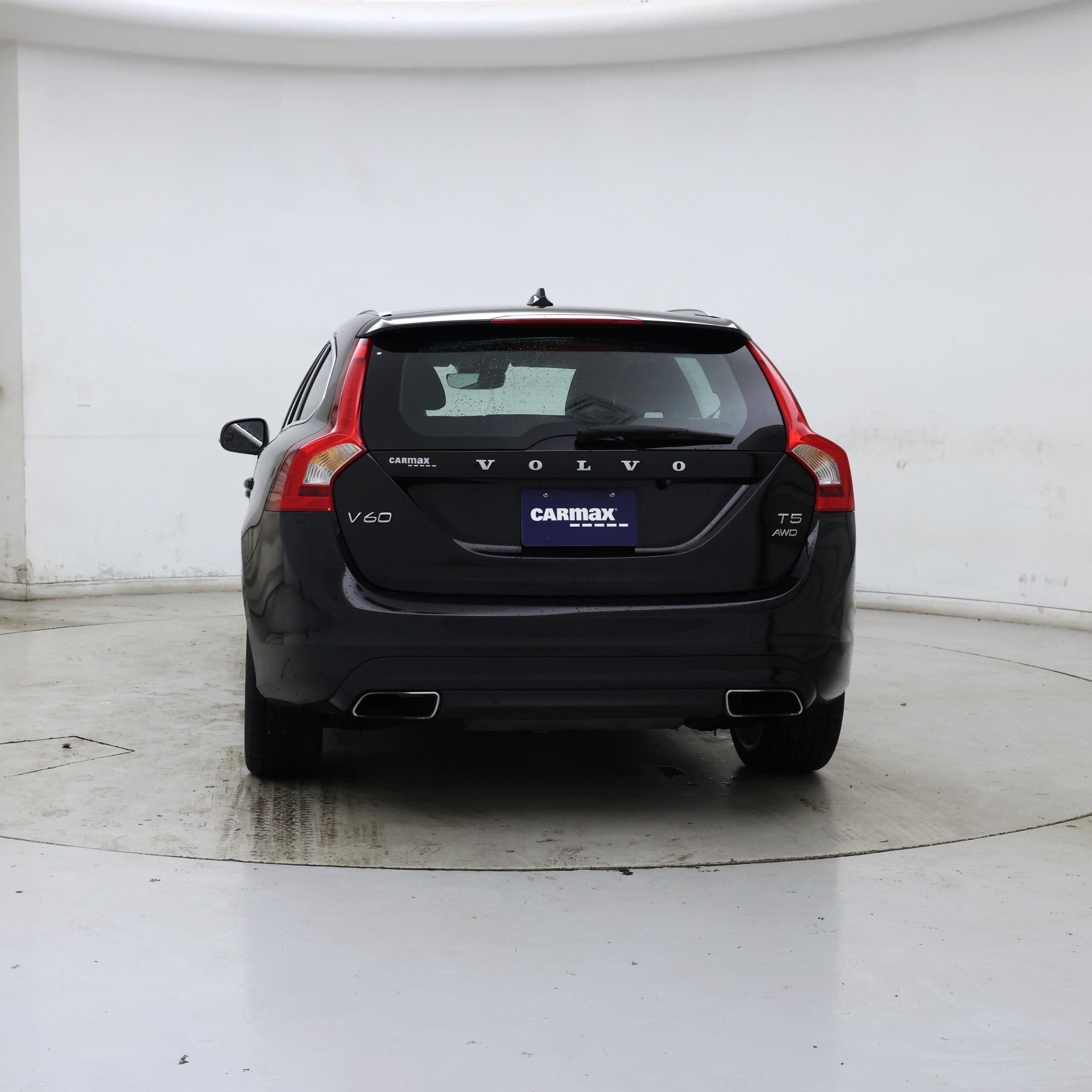 Thumbnail: 2016 Volvo V60 - 6