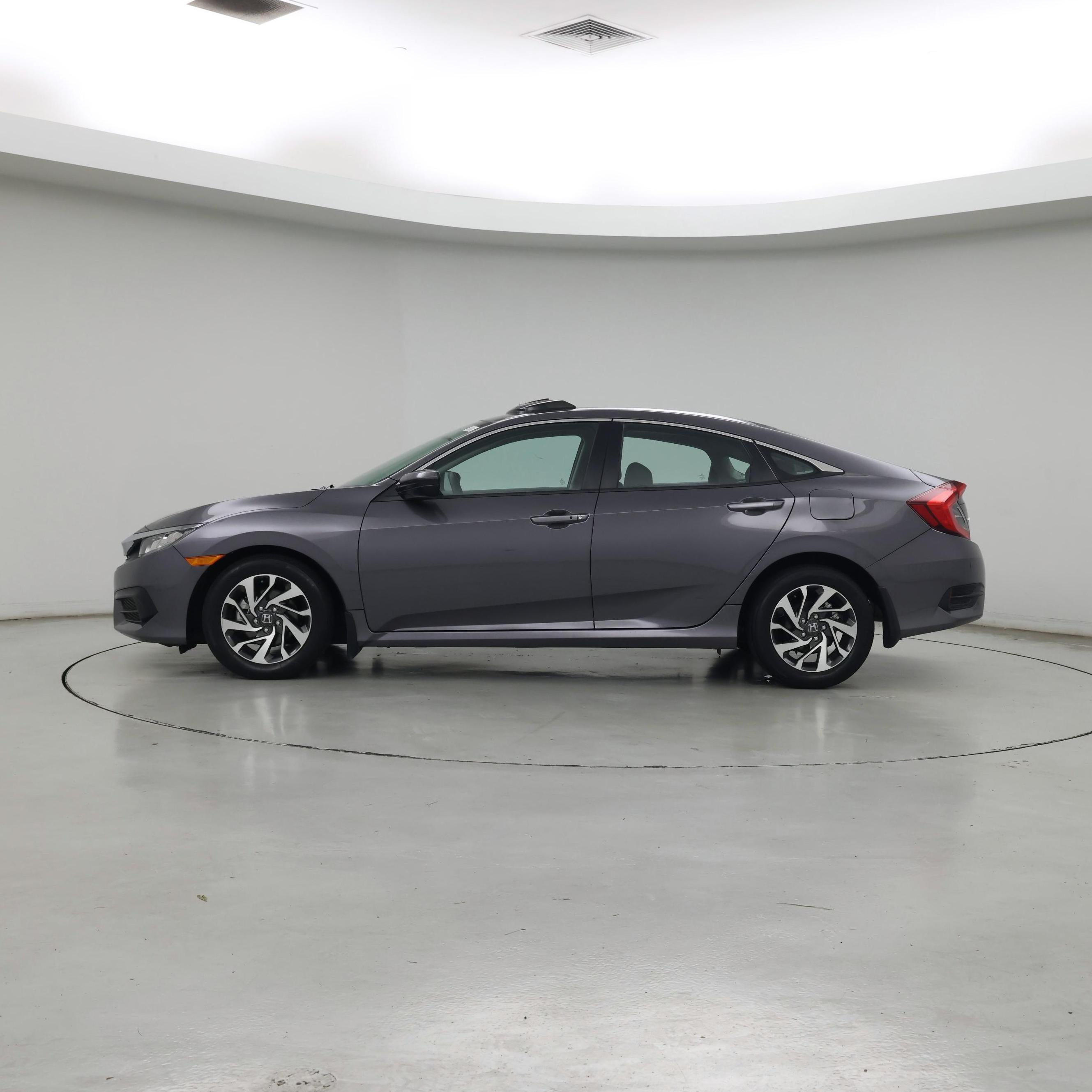 Thumbnail: 2016 Honda Civic - 3
