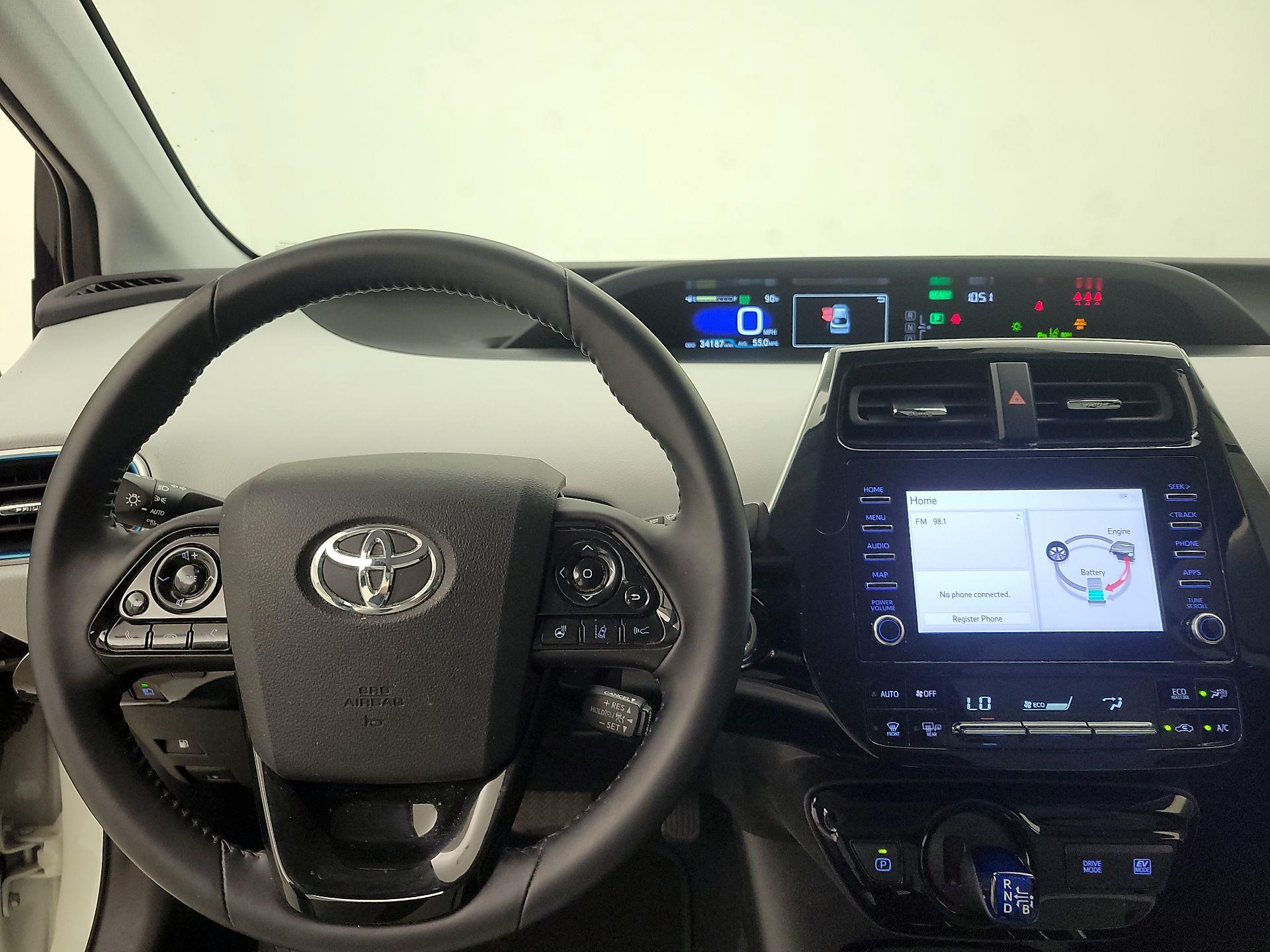 Thumbnail: 2020 Toyota Prius - 10