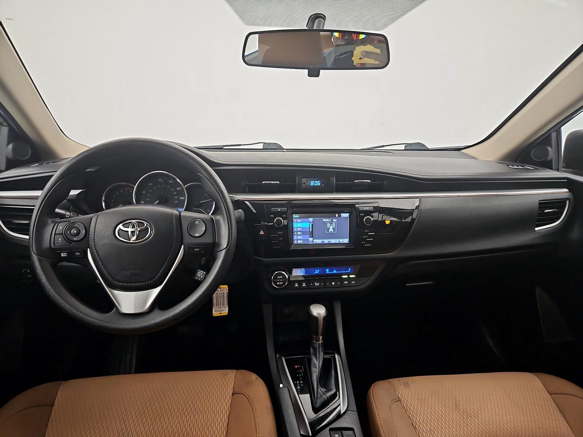 Thumbnail: 2016 Toyota Corolla - 9
