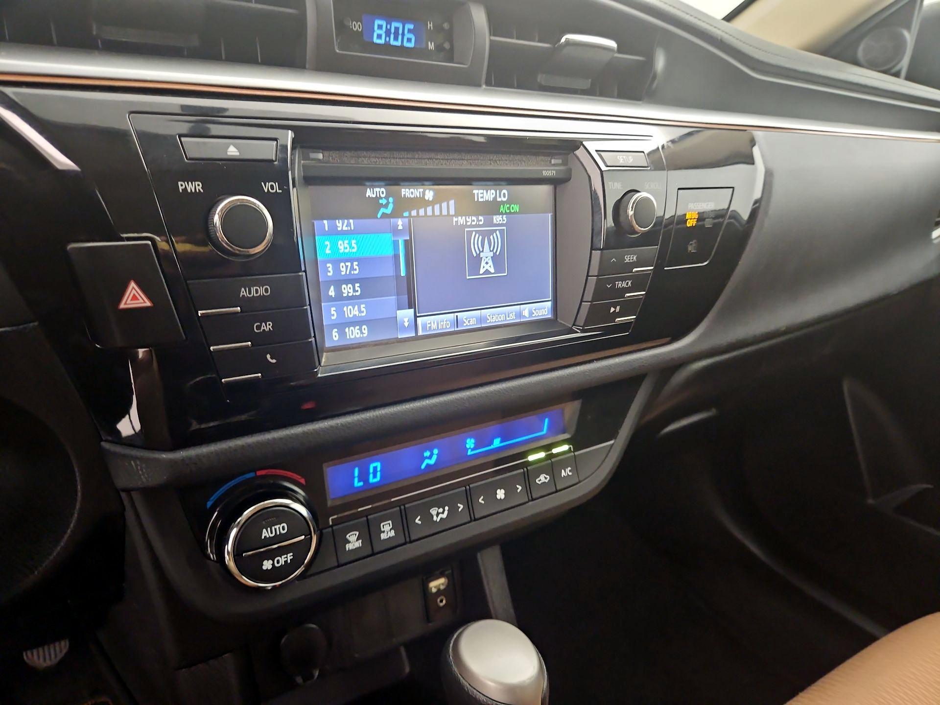Thumbnail: 2016 Toyota Corolla - 15