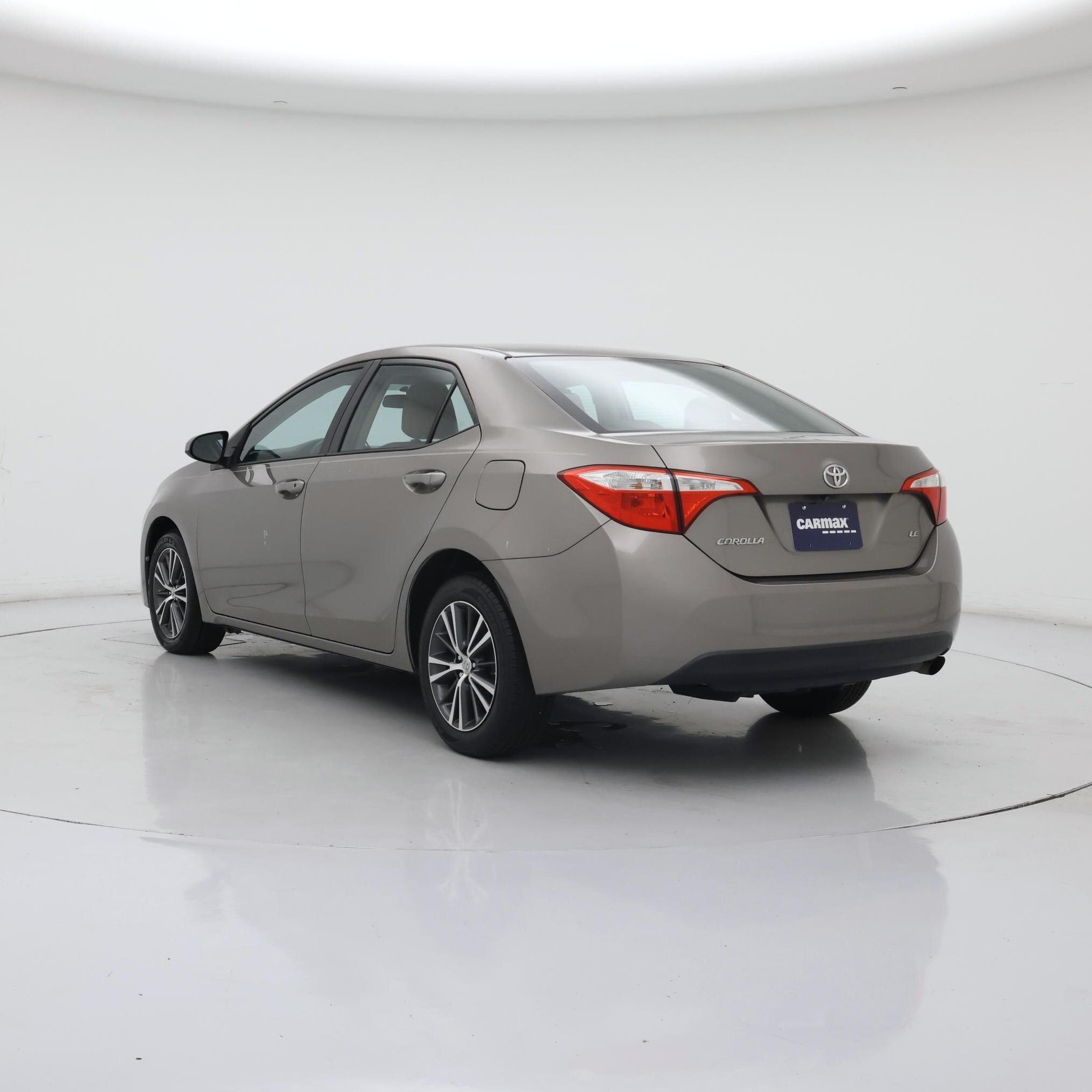 Thumbnail: 2016 Toyota Corolla - 2