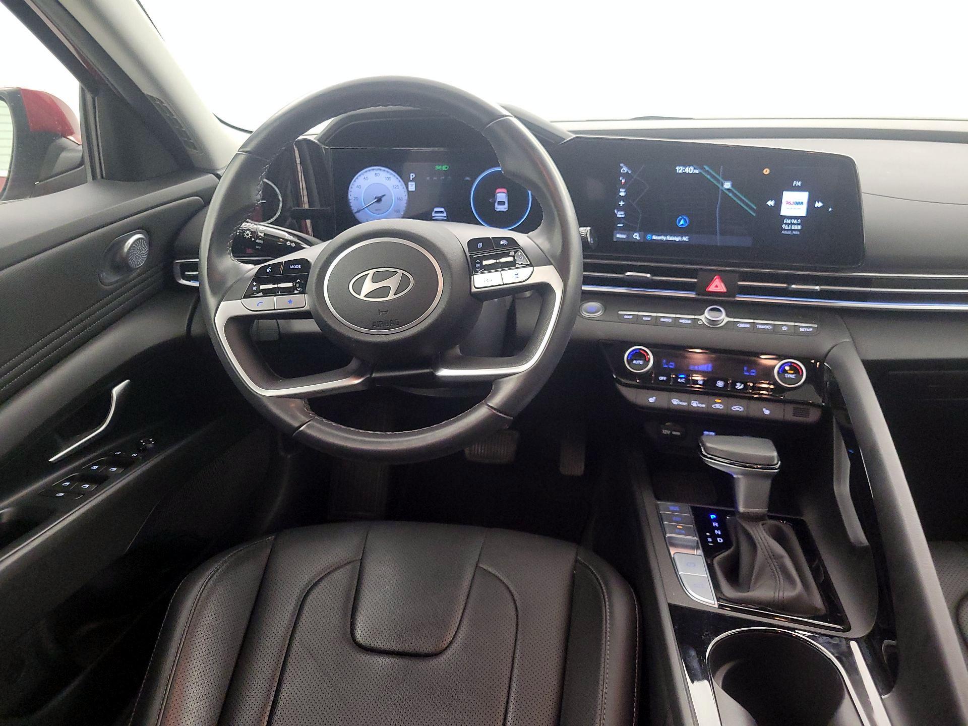Thumbnail: 2024 Hyundai Elantra - 10
