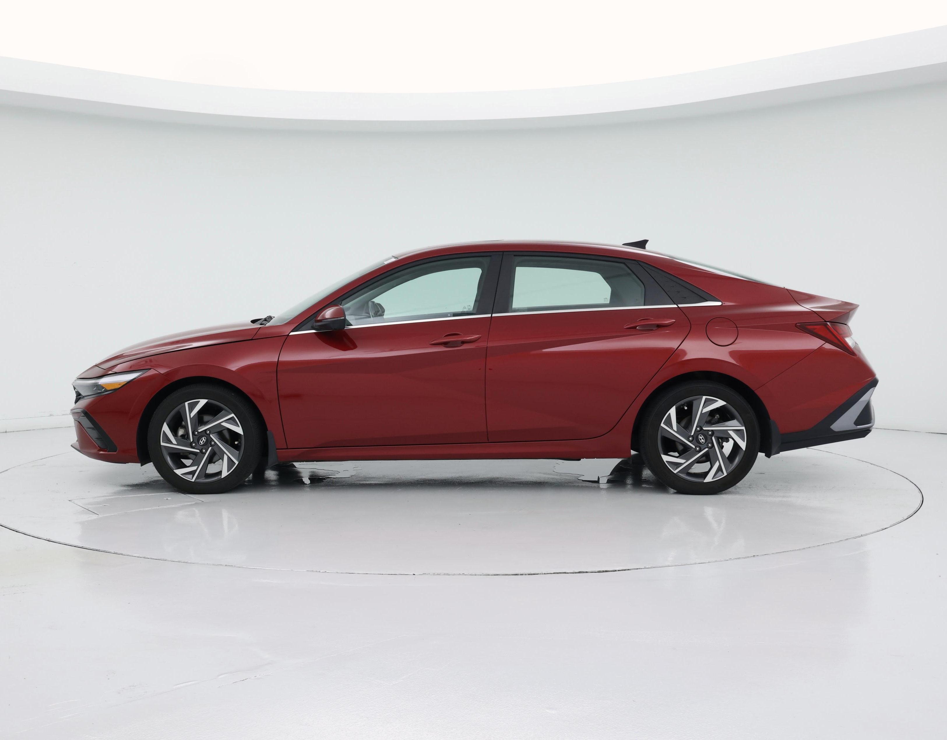 Thumbnail: 2024 Hyundai Elantra - 3