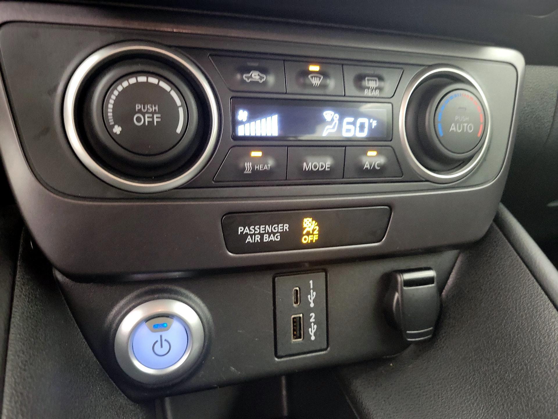 Thumbnail: 2023 Nissan Leaf - 16