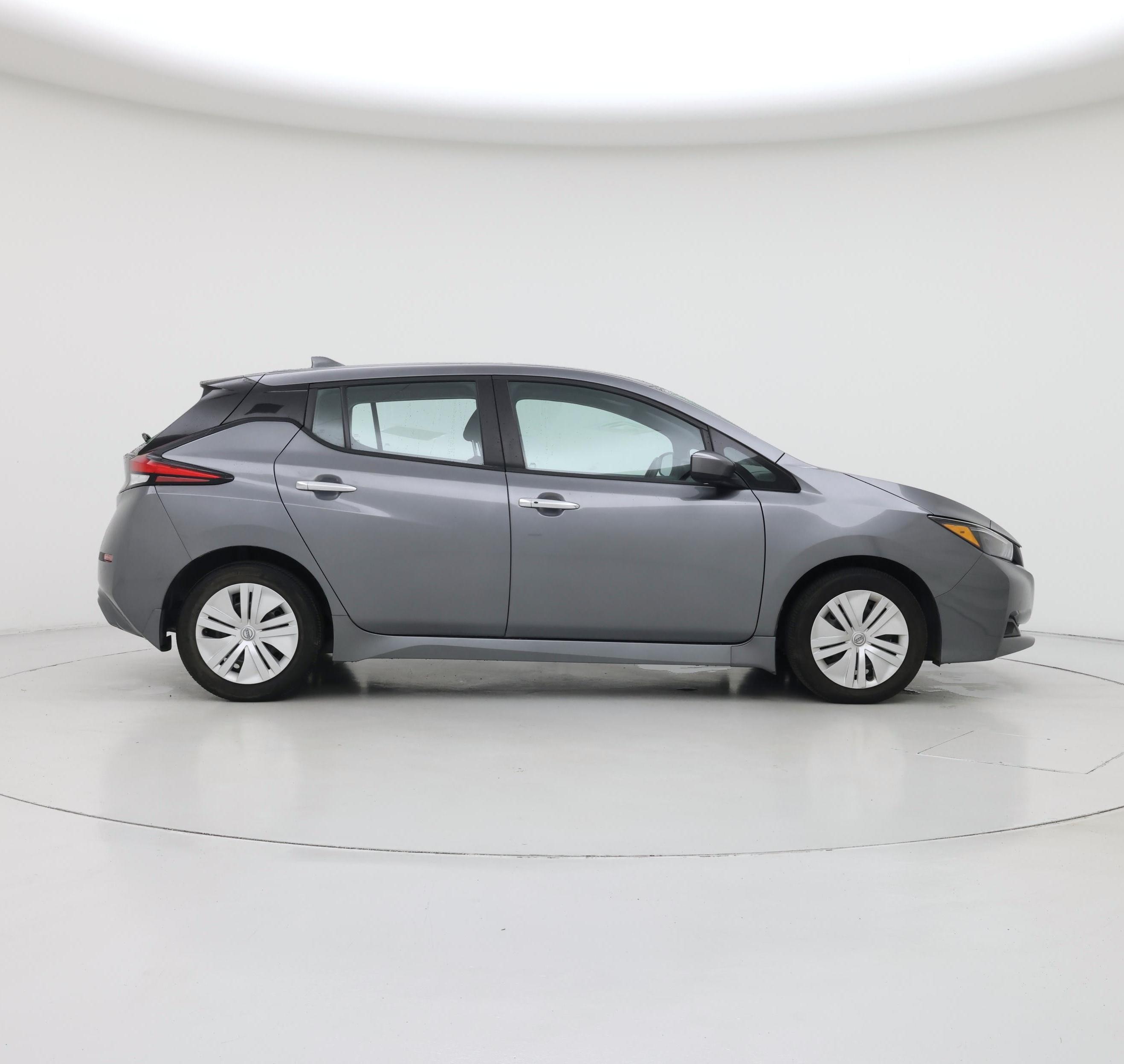 Thumbnail: 2023 Nissan Leaf - 7