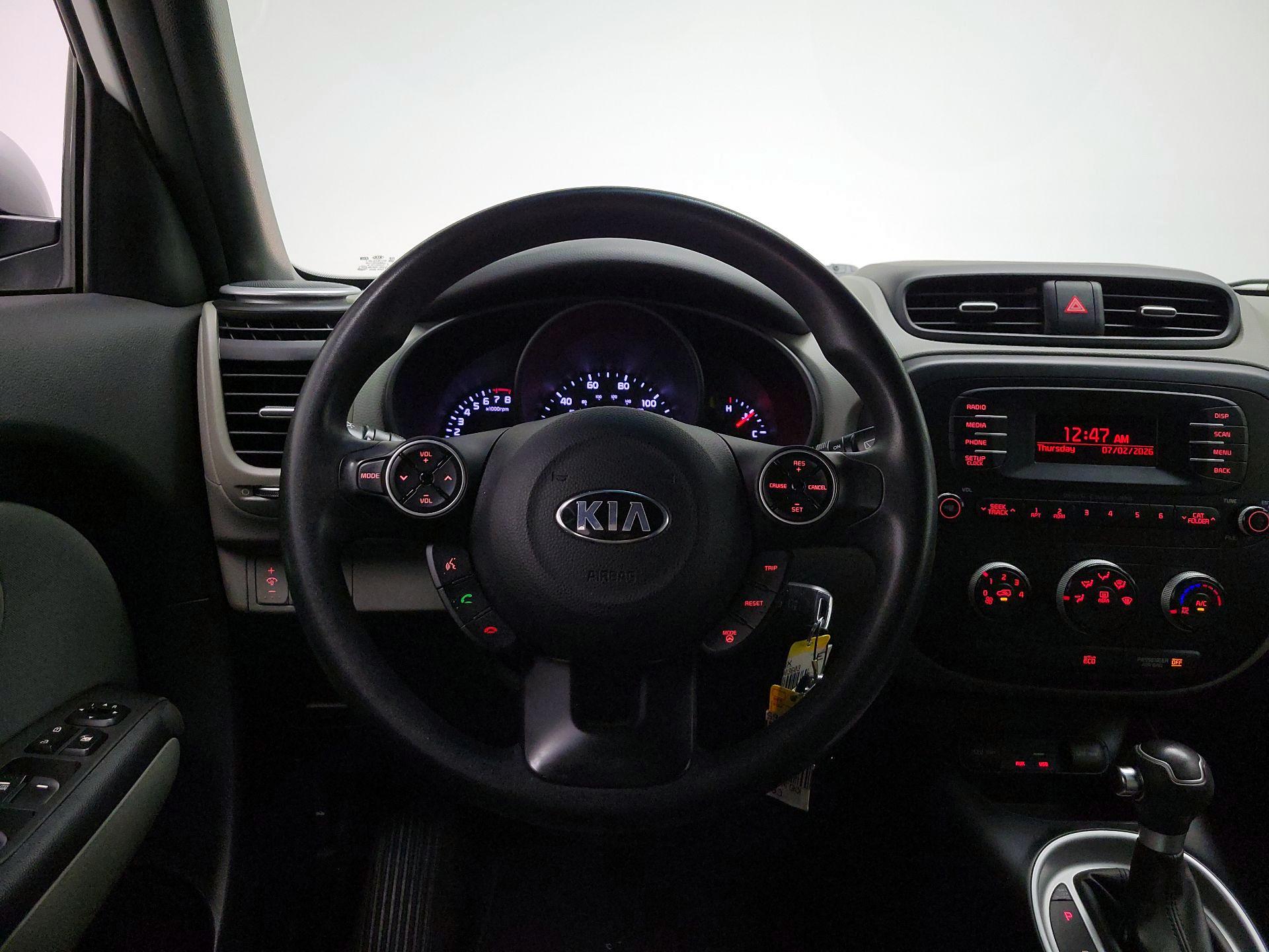 Thumbnail: 2015 Kia Soul - 10