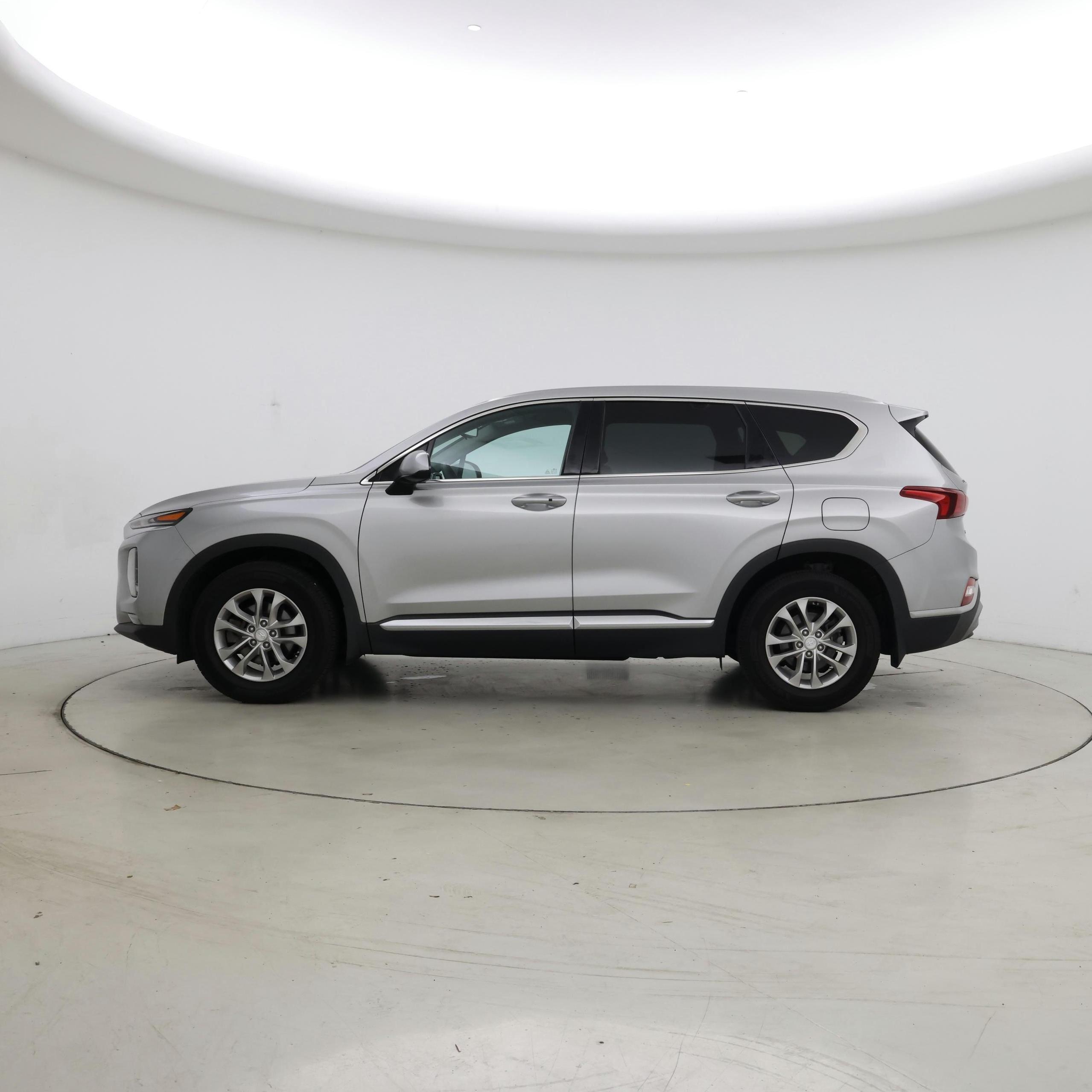 Thumbnail: 2020 Hyundai Santa Fe - 3