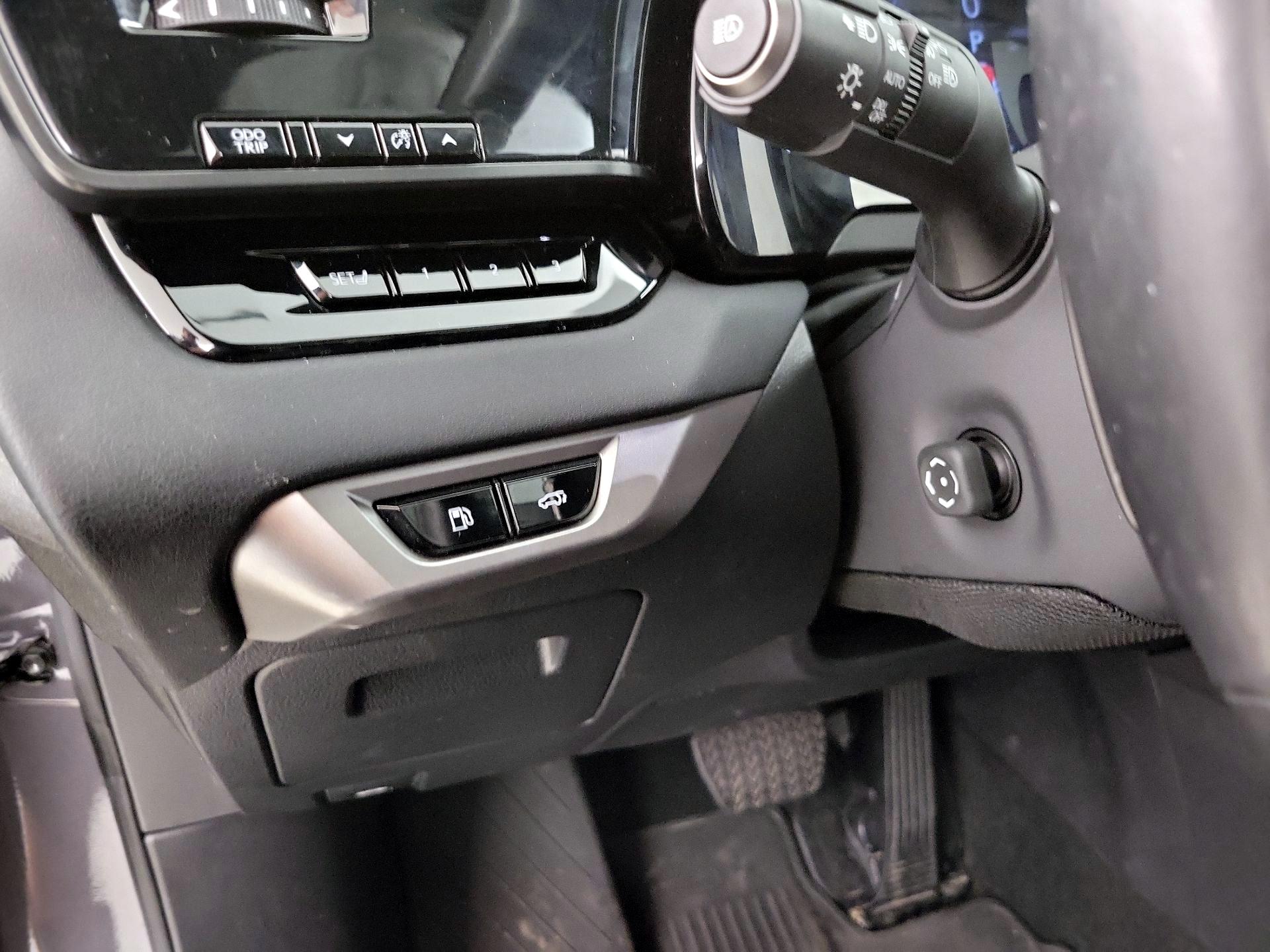 Thumbnail: 2024 Lexus RX - 13