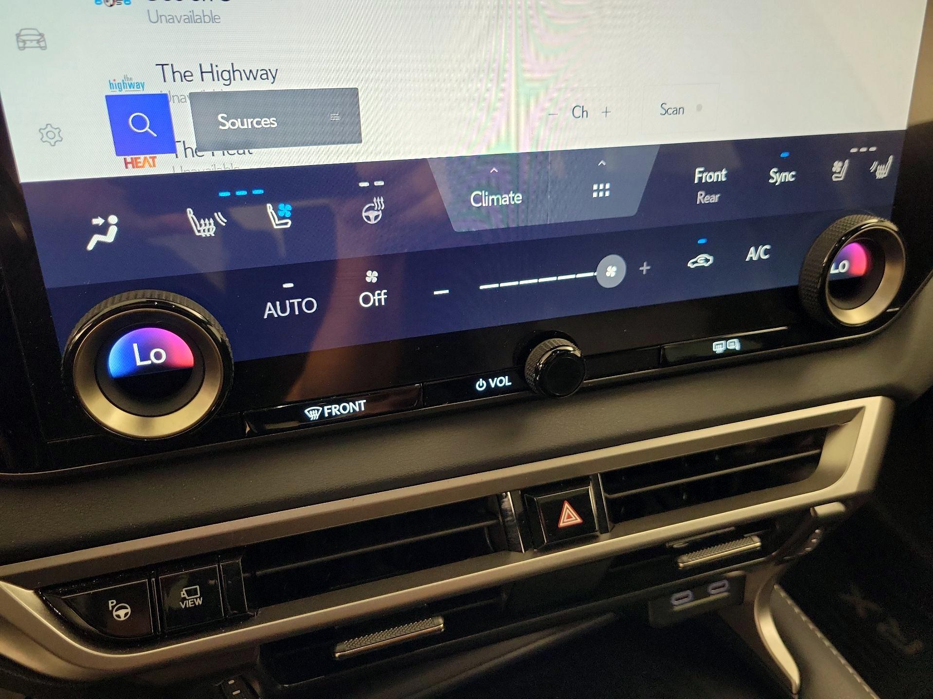 Thumbnail: 2024 Lexus RX - 16