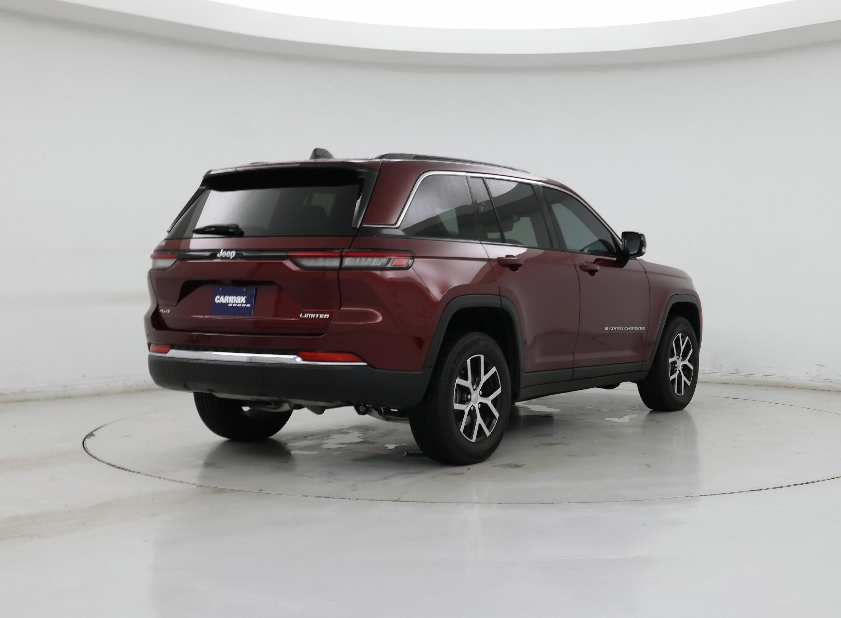 Thumbnail: 2024 Jeep Grand Cherokee - 8