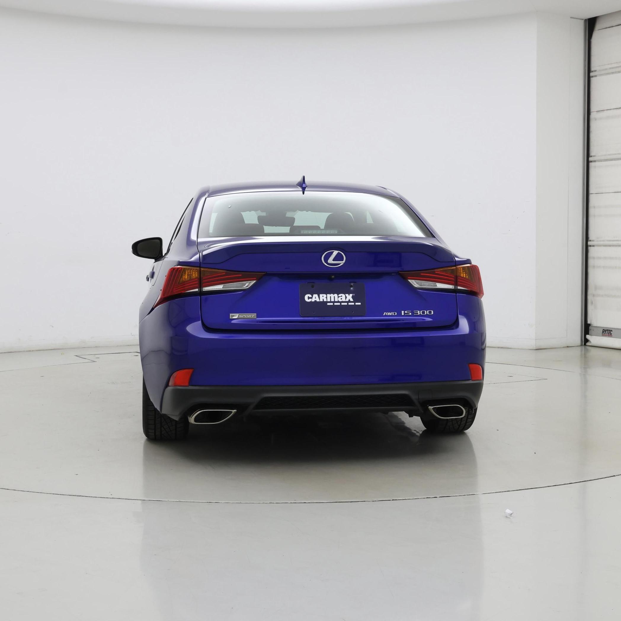Thumbnail: 2019 Lexus IS - 6