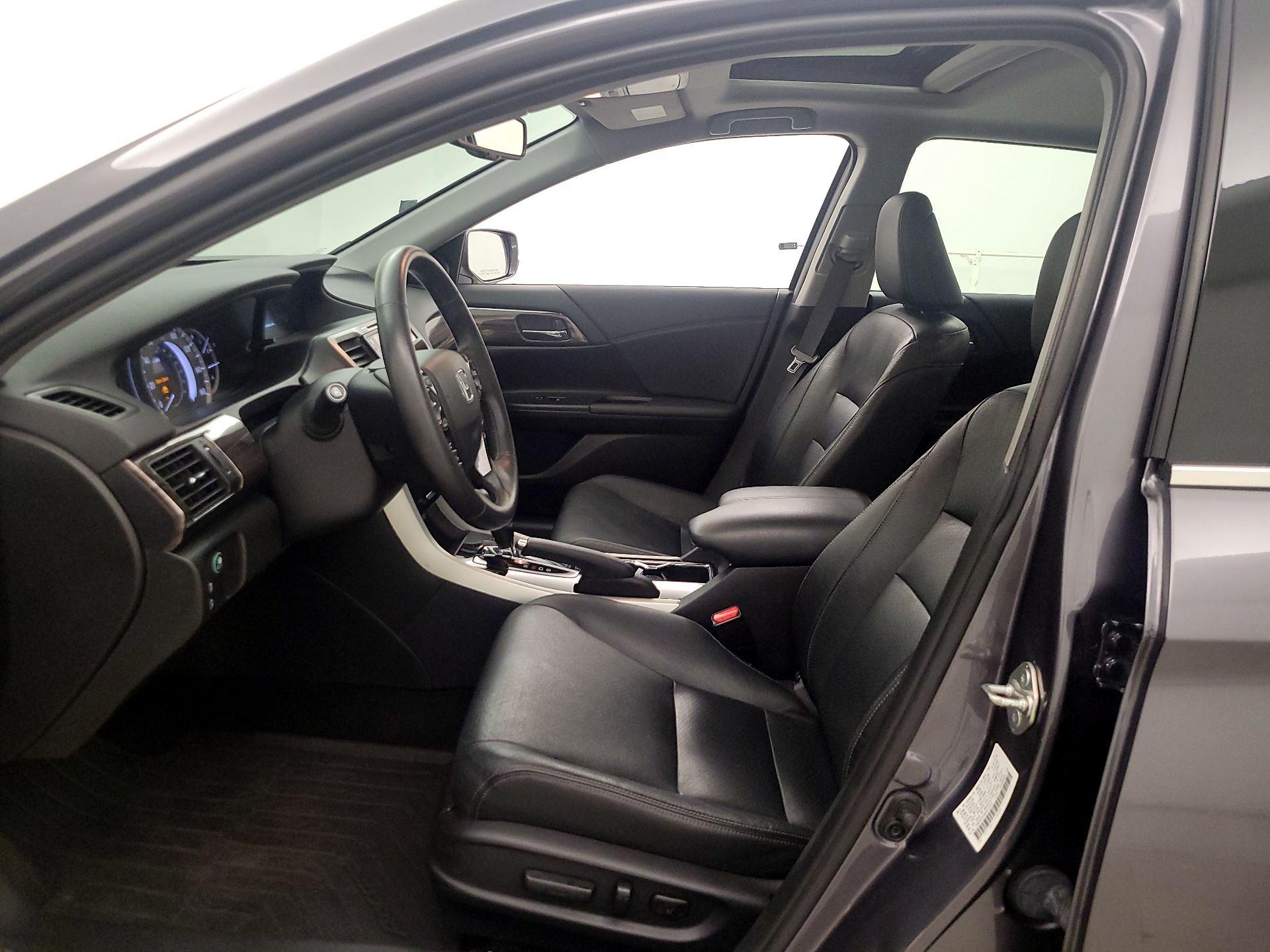 Thumbnail: 2017 Honda Accord - 11