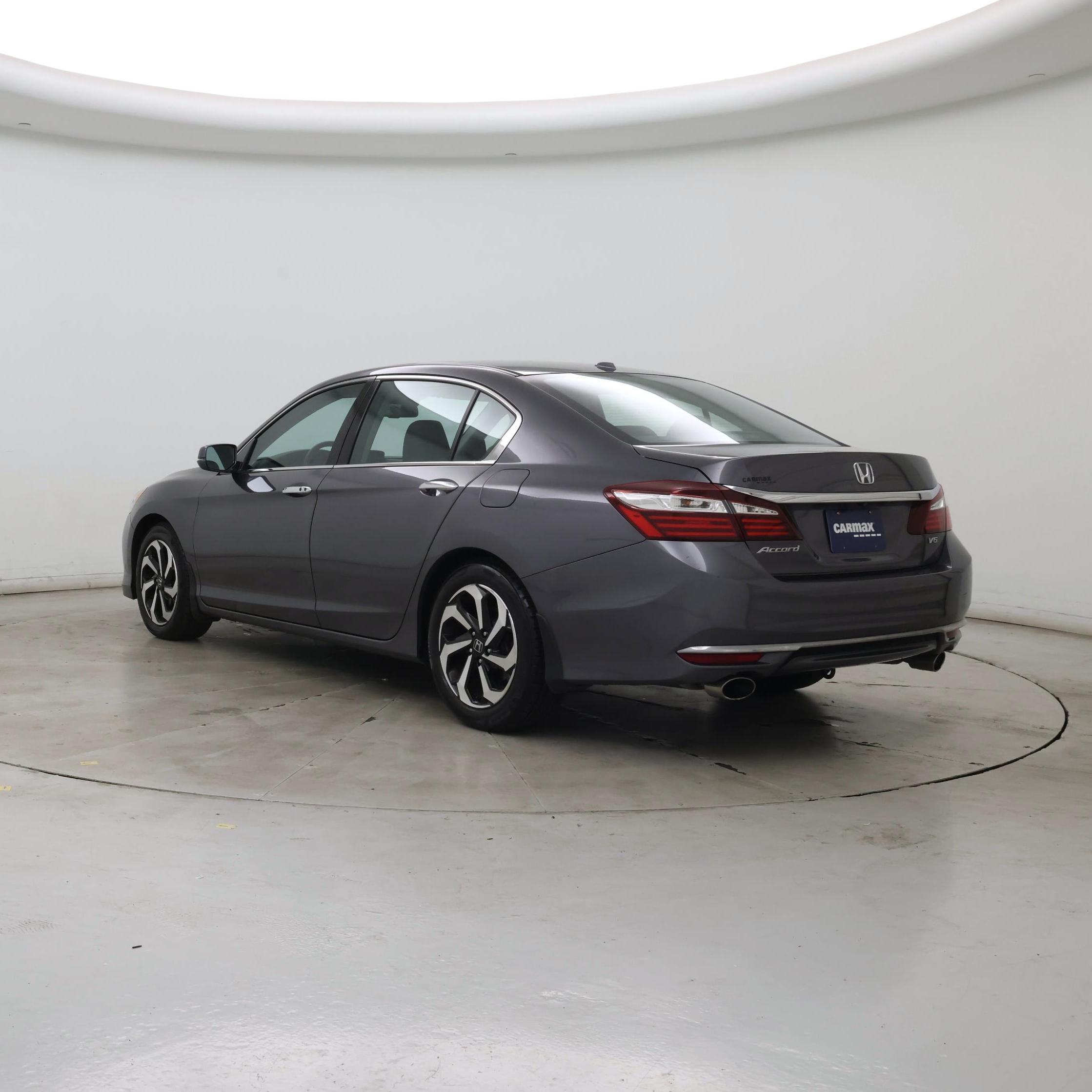 Thumbnail: 2017 Honda Accord - 2