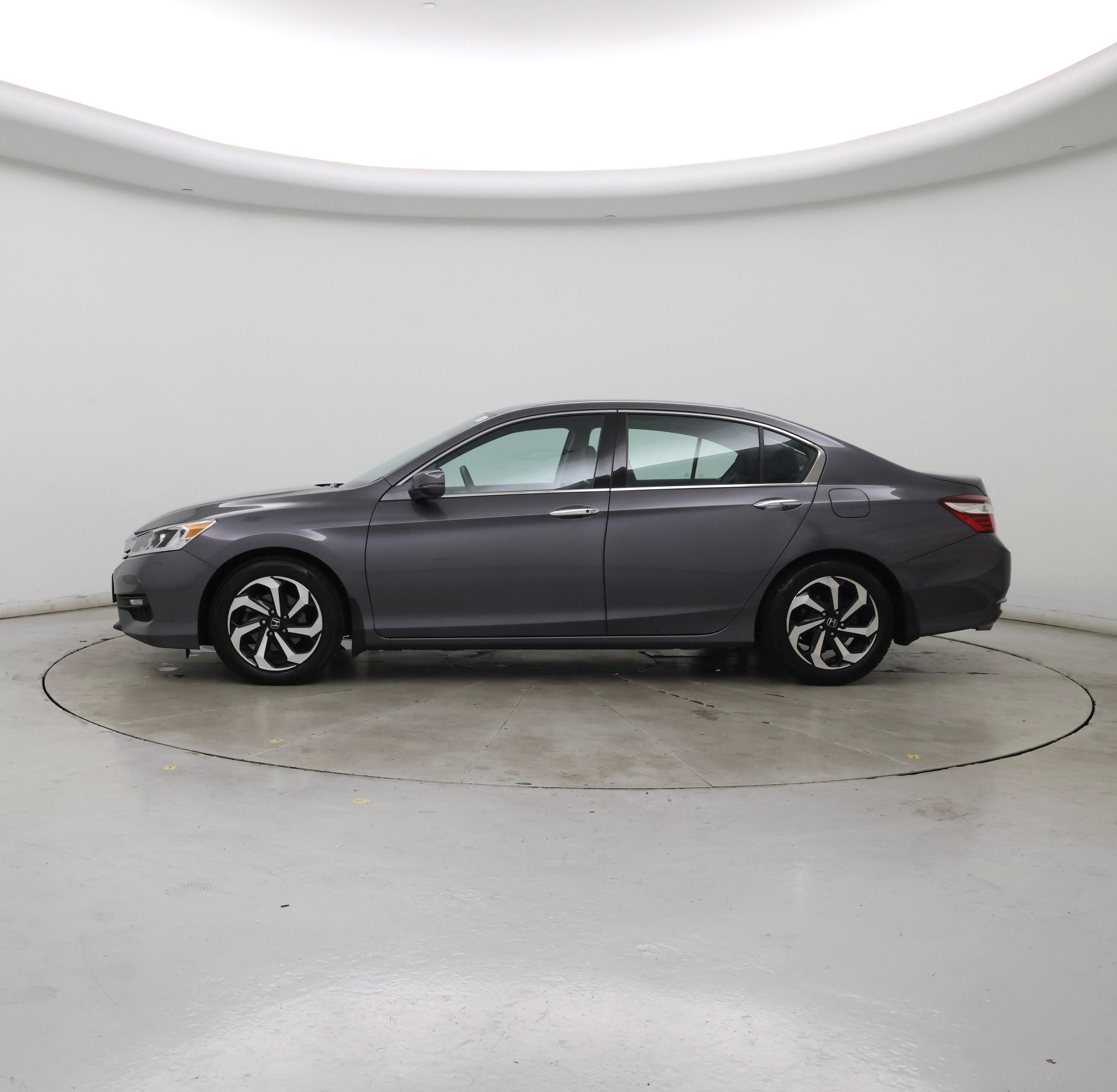 Thumbnail: 2017 Honda Accord - 3