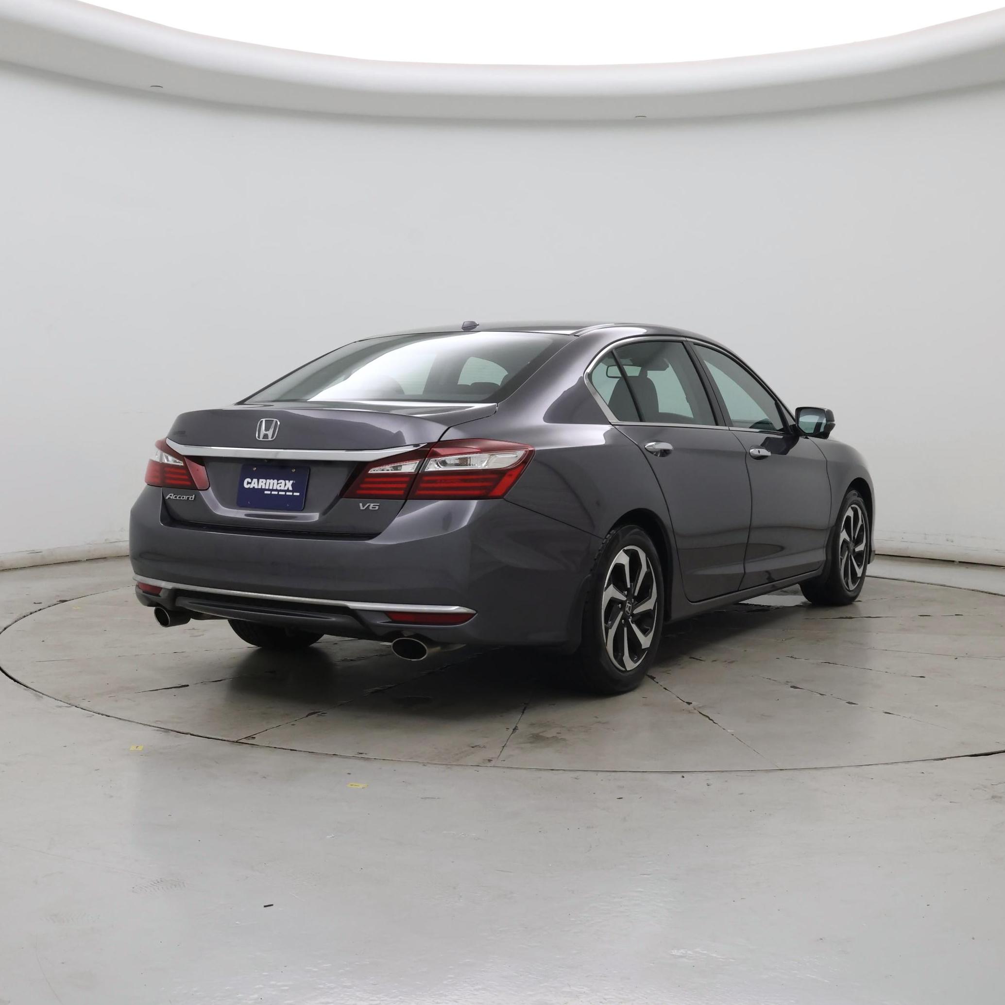Thumbnail: 2017 Honda Accord - 8