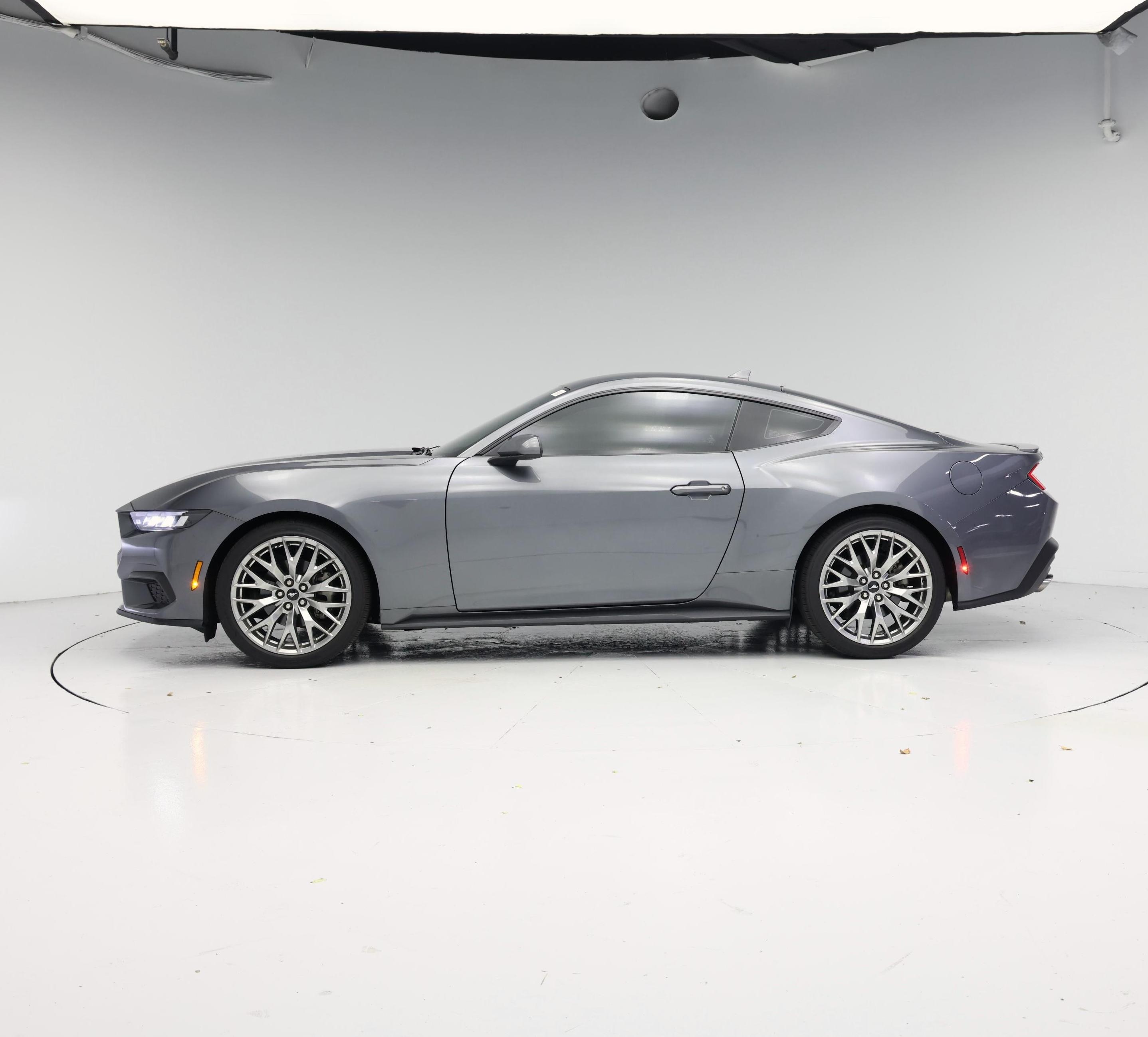 Thumbnail: 2024 Ford Mustang - 3