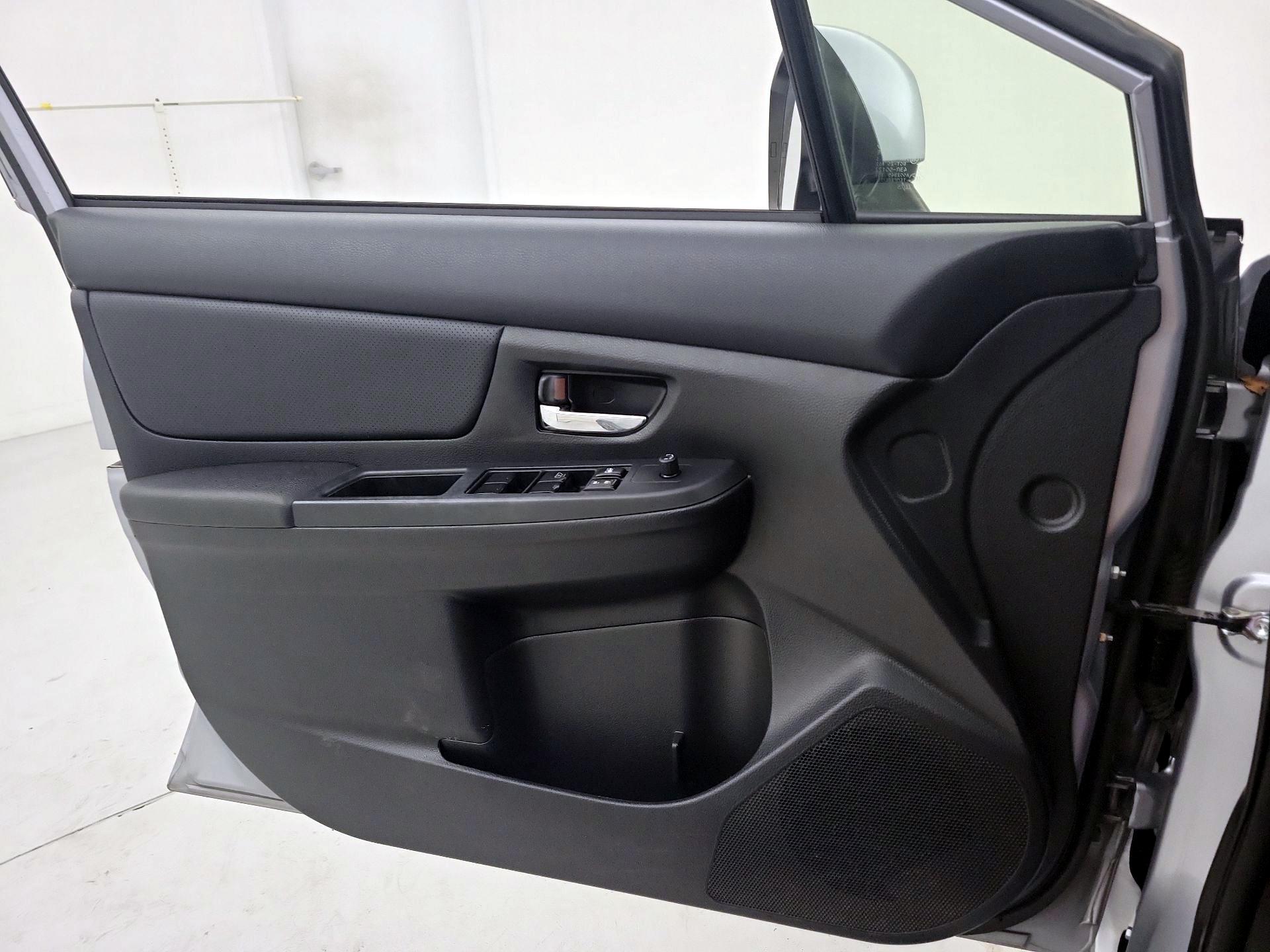 Thumbnail: 2014 Subaru XV Crosstrek - 12