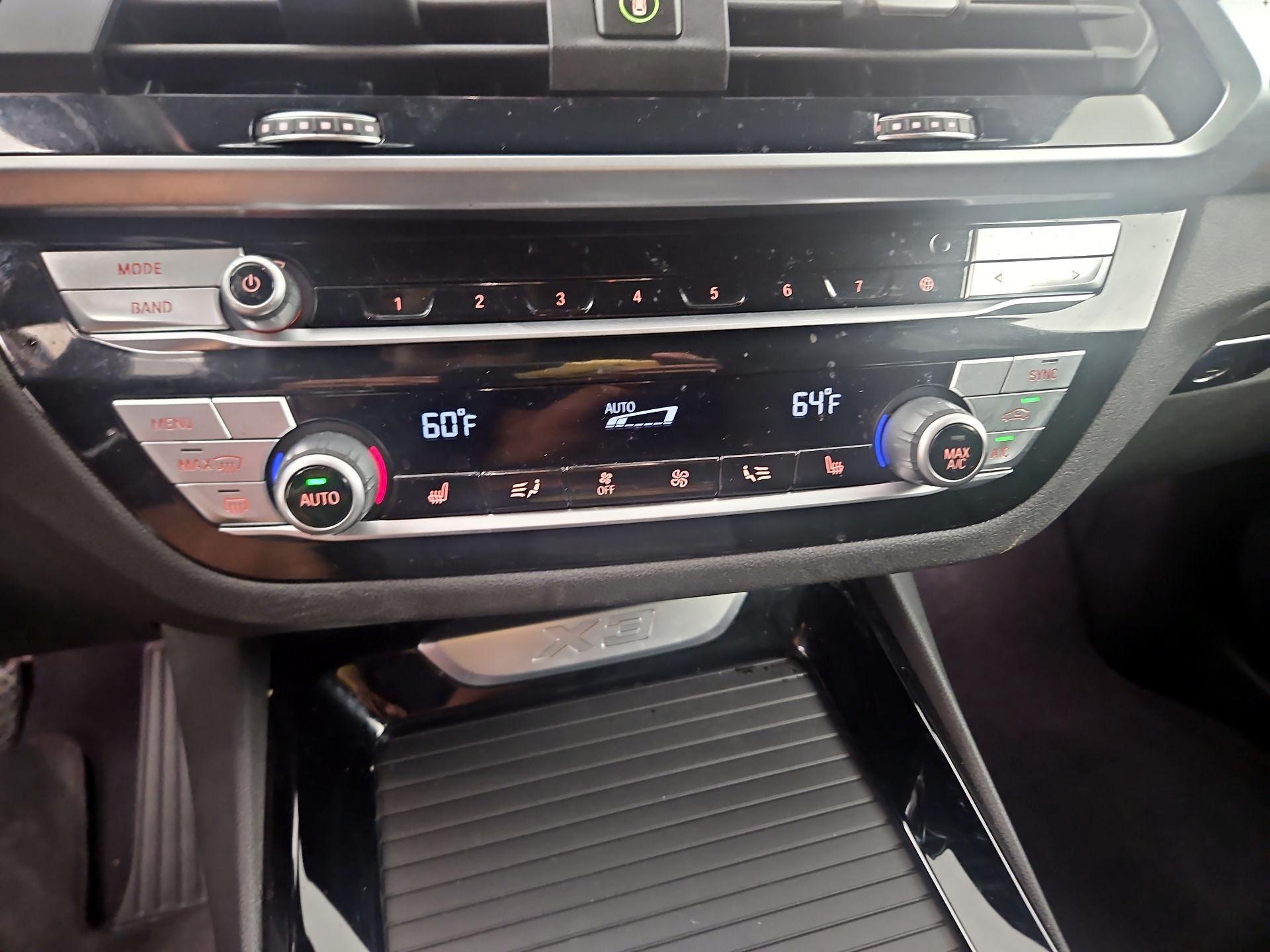 Thumbnail: 2021 BMW X3 - 16