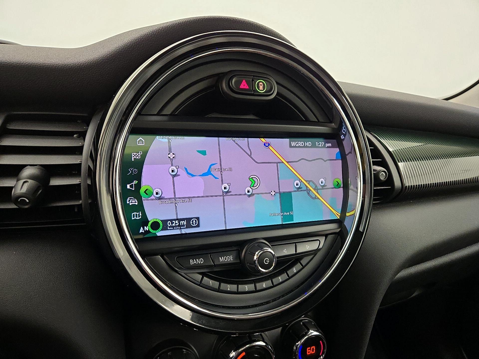 Thumbnail: 2019 MINI Cooper Hardtop - 14