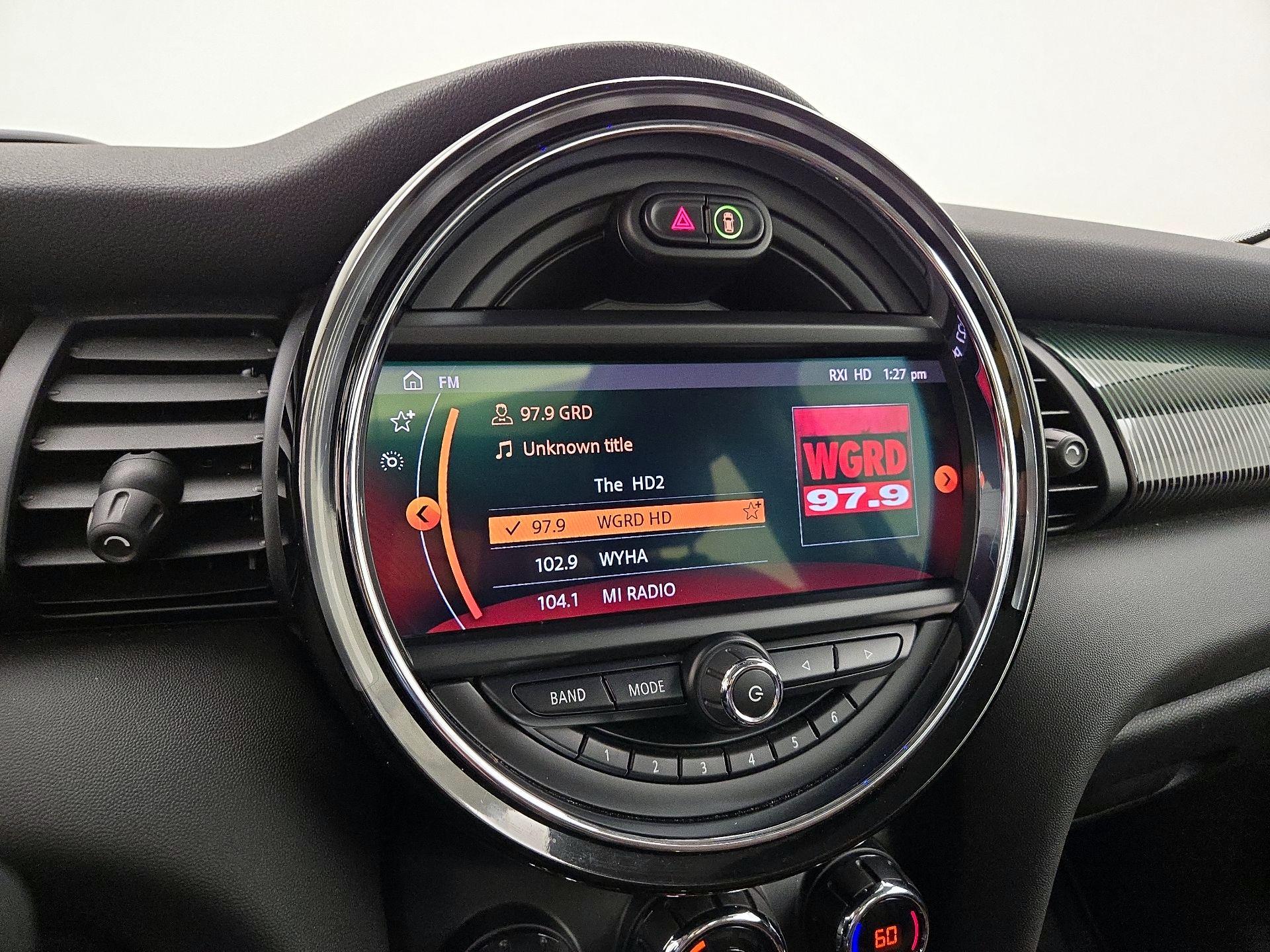 Thumbnail: 2019 MINI Cooper Hardtop - 16